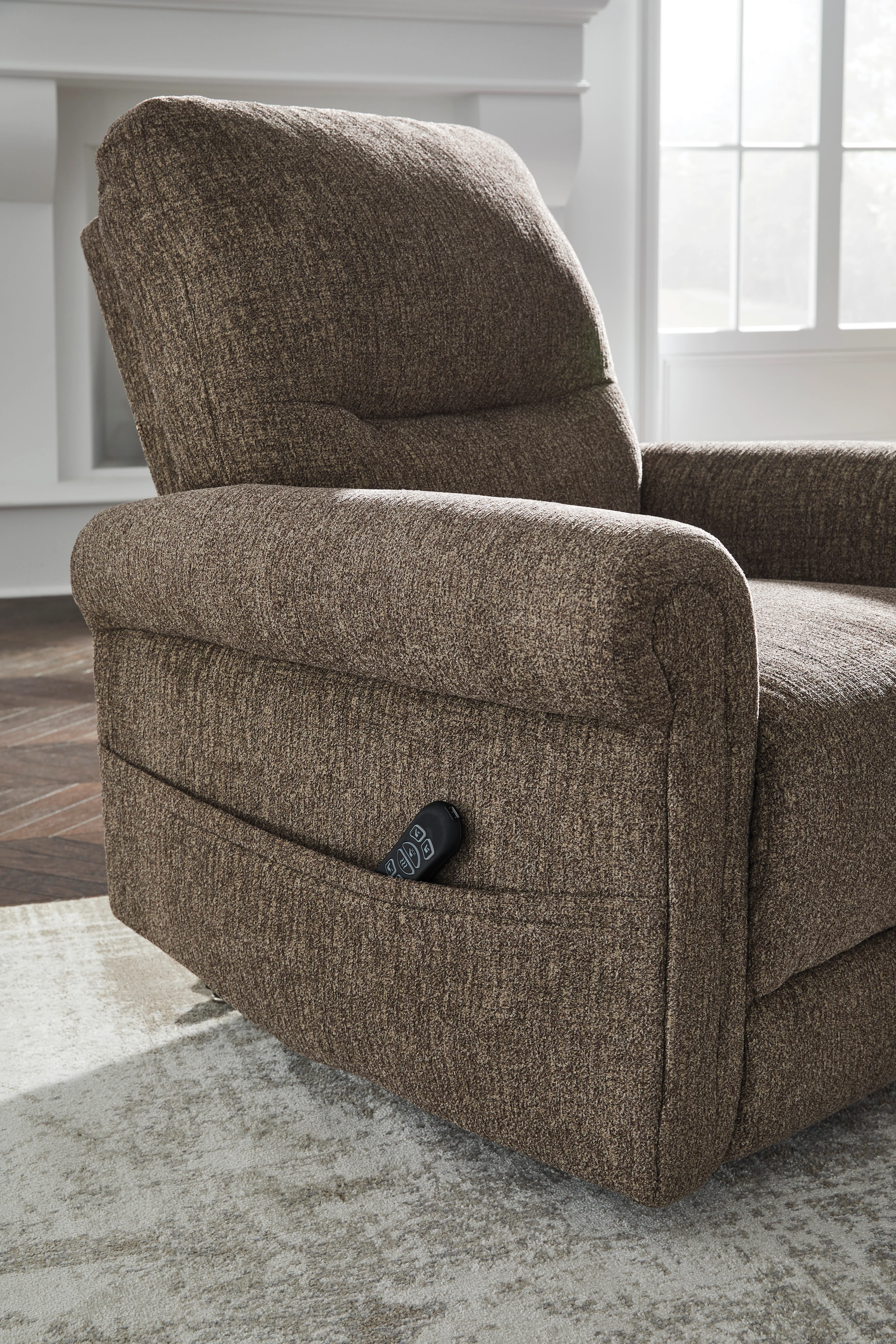 Aureta Power Lift Recliner - Image 9