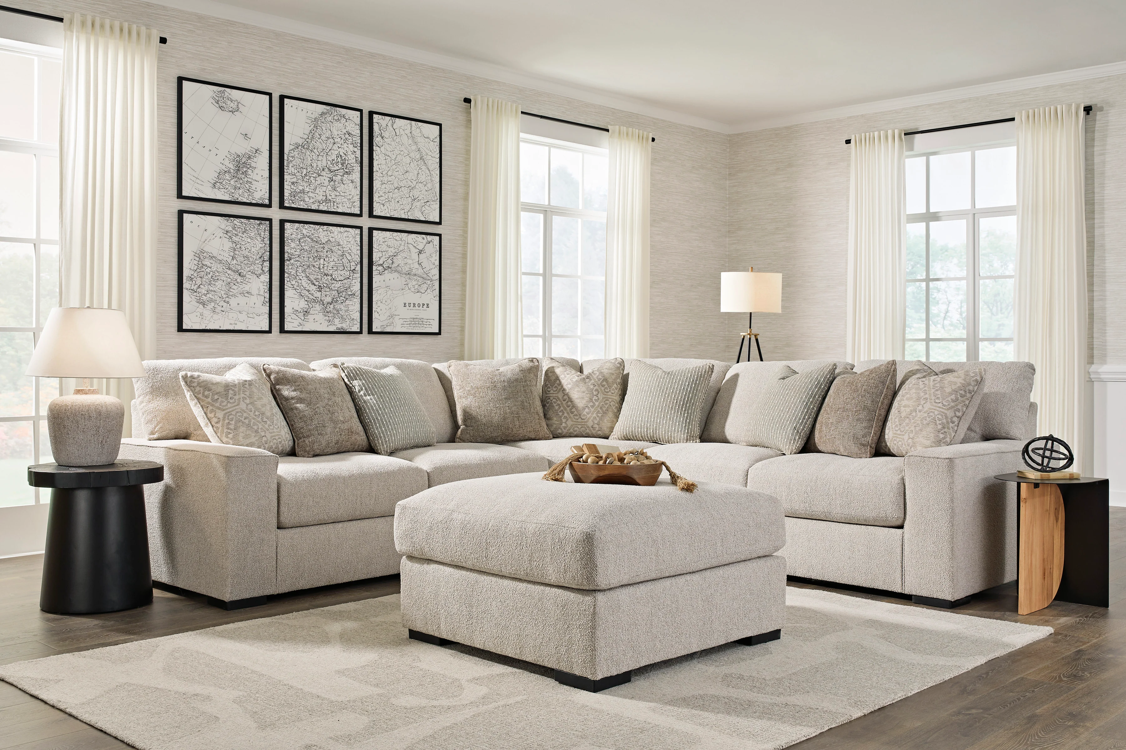 Balltyton 3 piece Sectional Sofa Set - Image 4