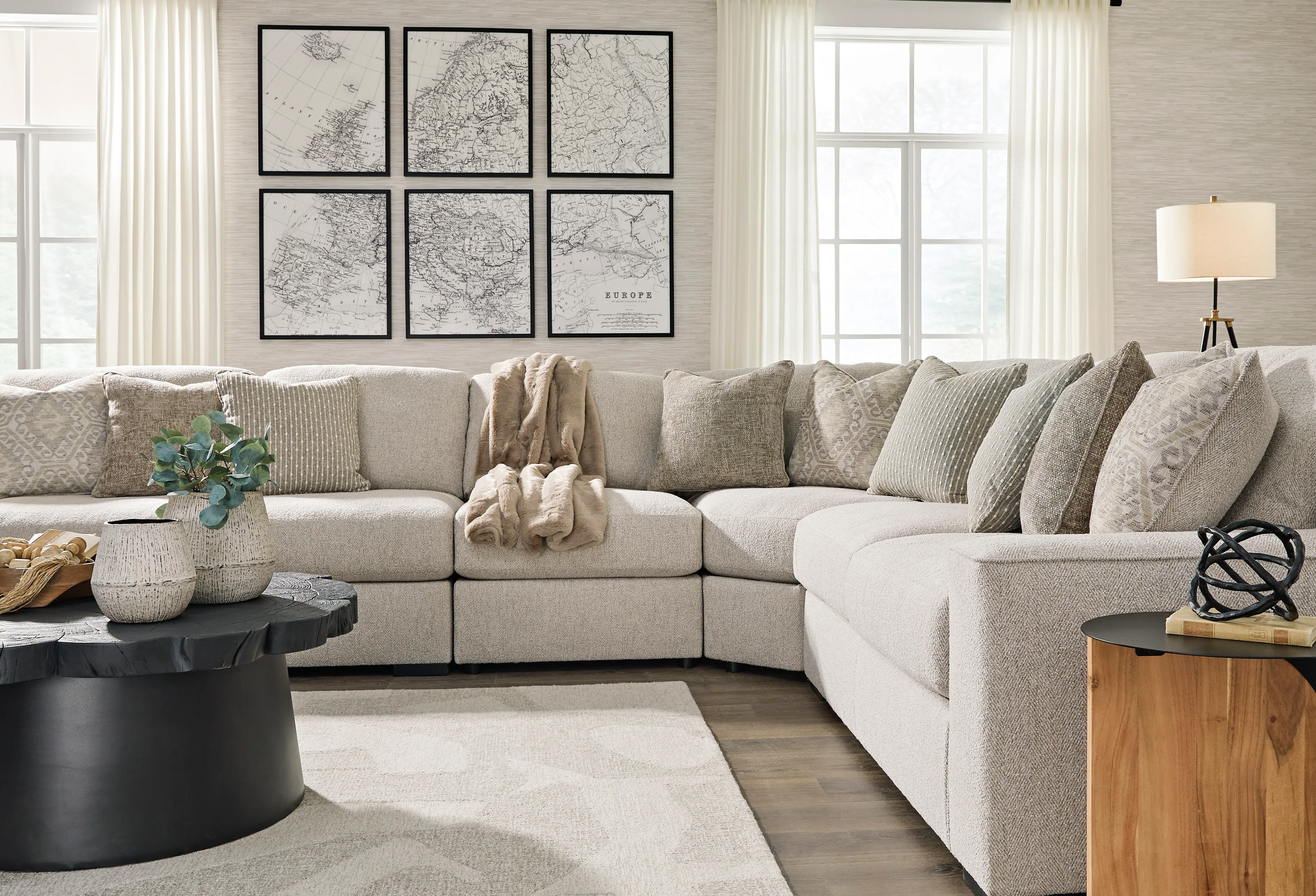 Balltyton 3 piece Sectional Sofa Set - Image 9