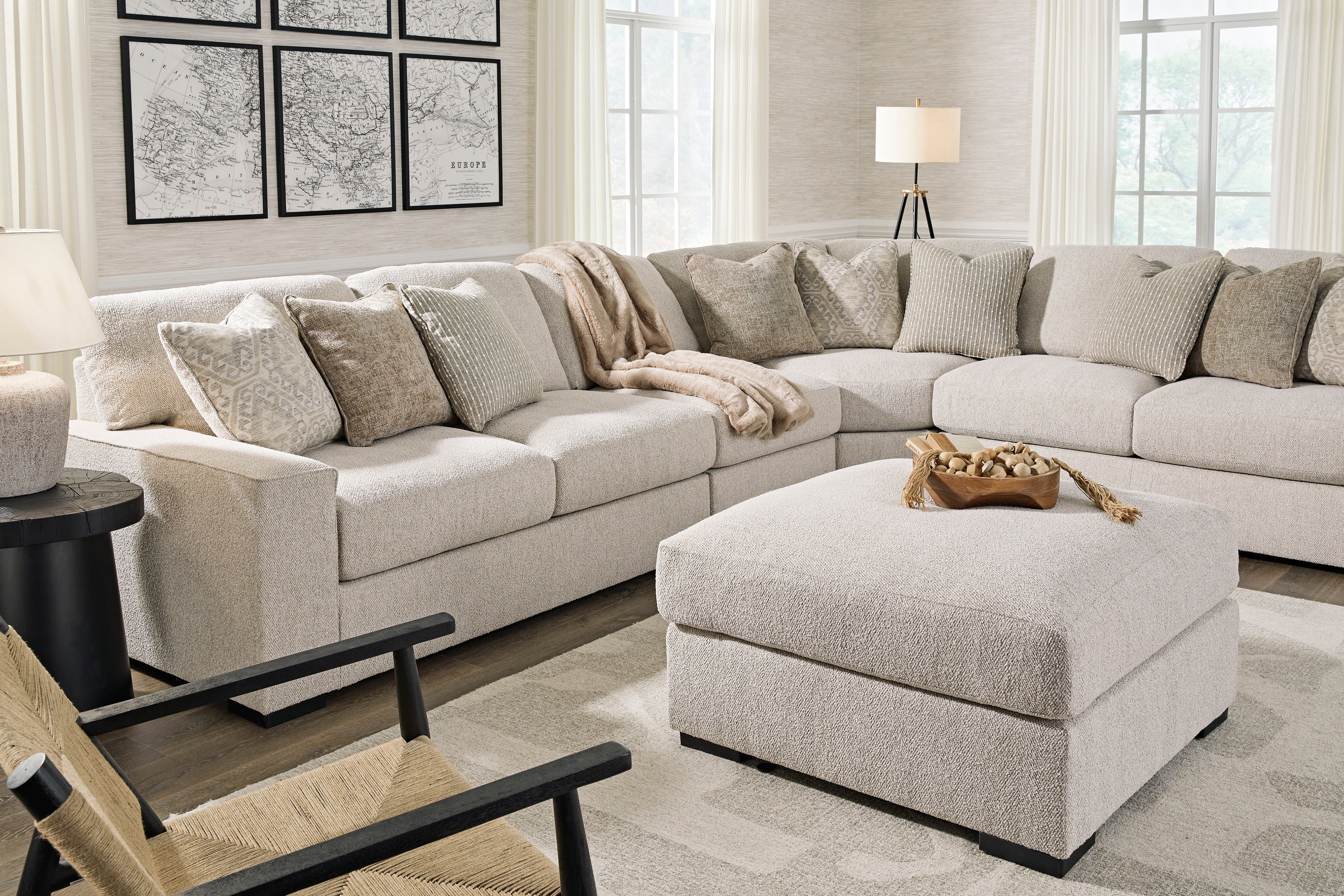 Balltyton 4 piece Sectional Sofa Set - Image 14