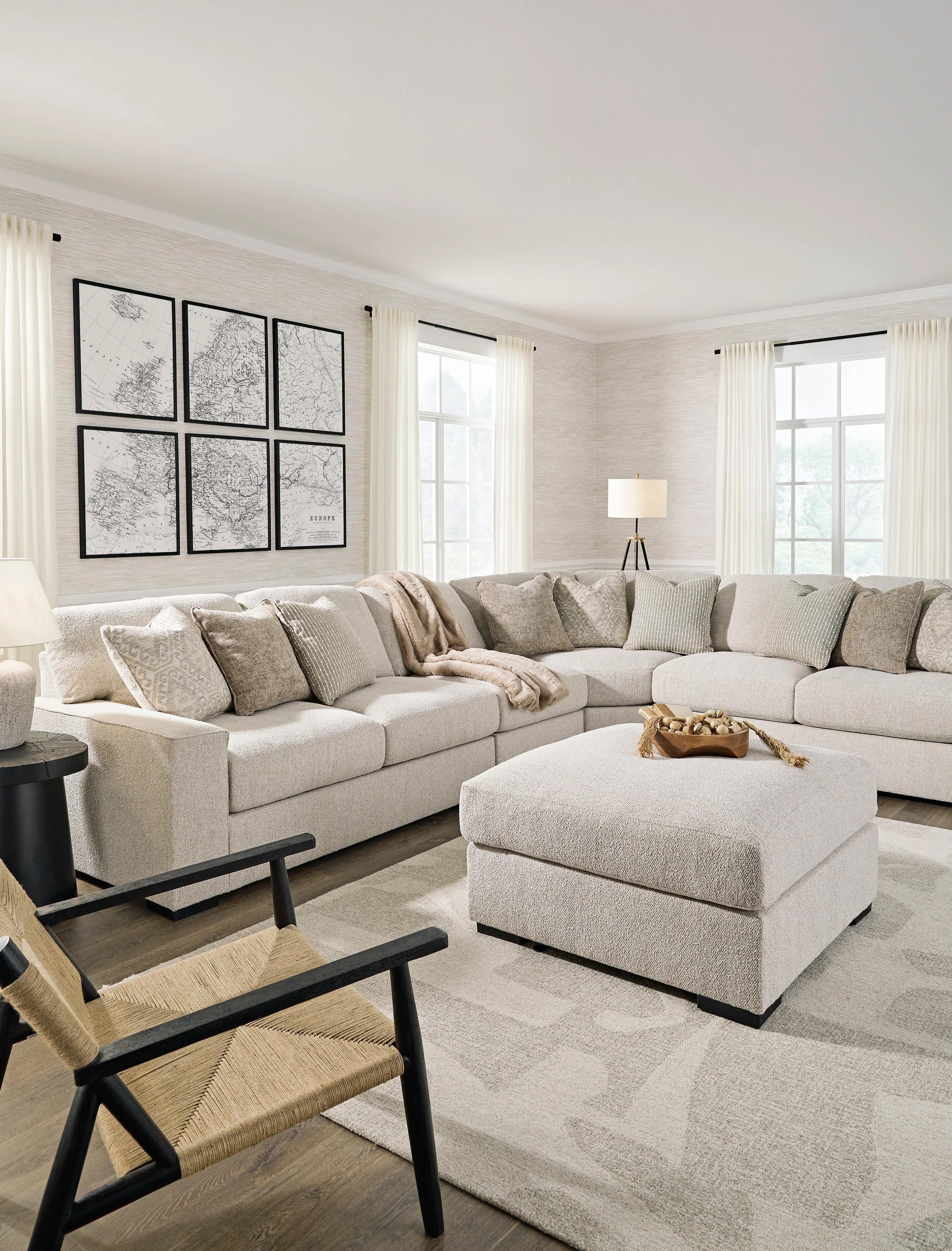 Balltyton 4 piece Sectional Sofa Set - Image 15