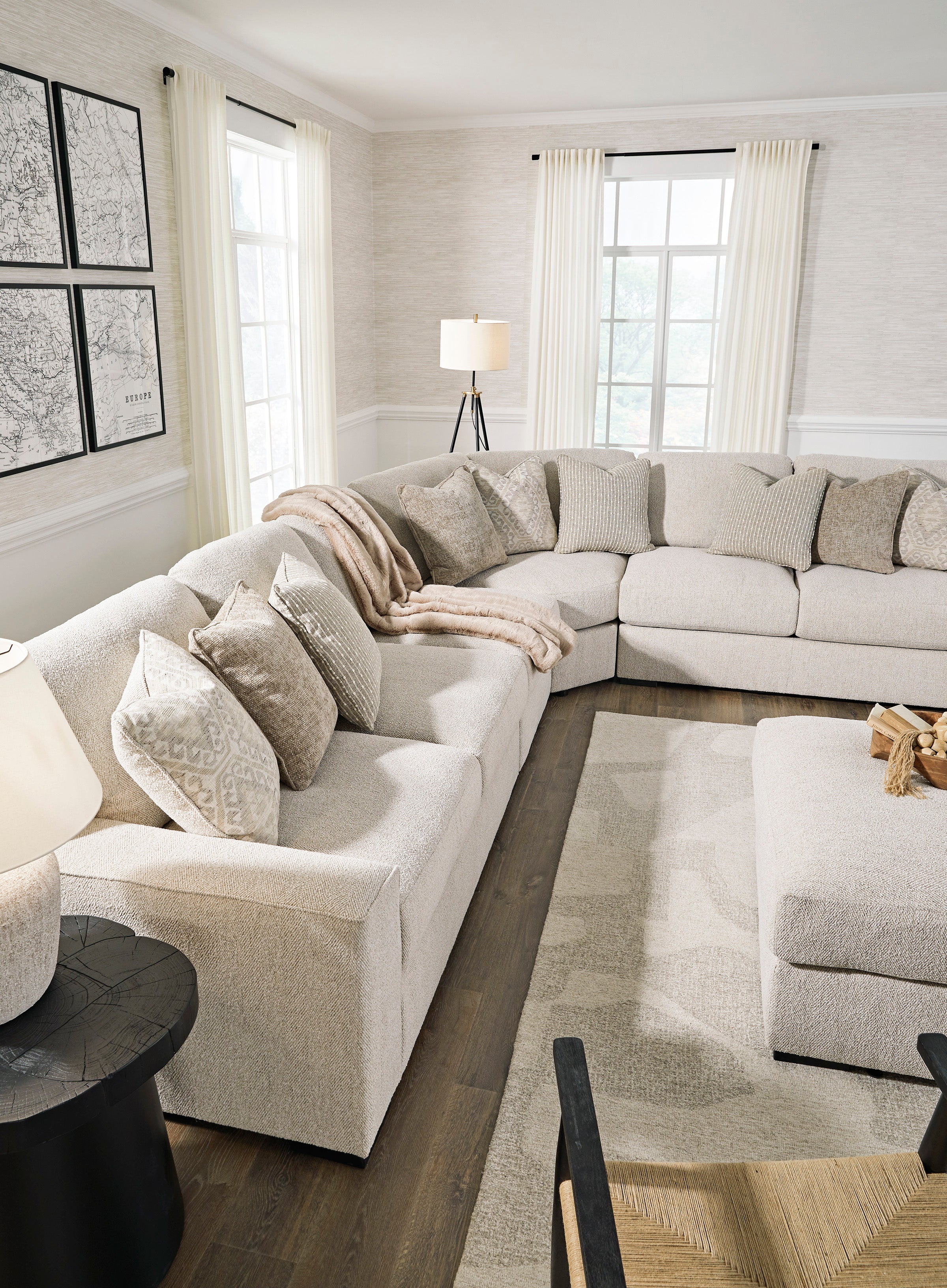 Balltyton 4 piece Sectional Sofa Set - Image 16