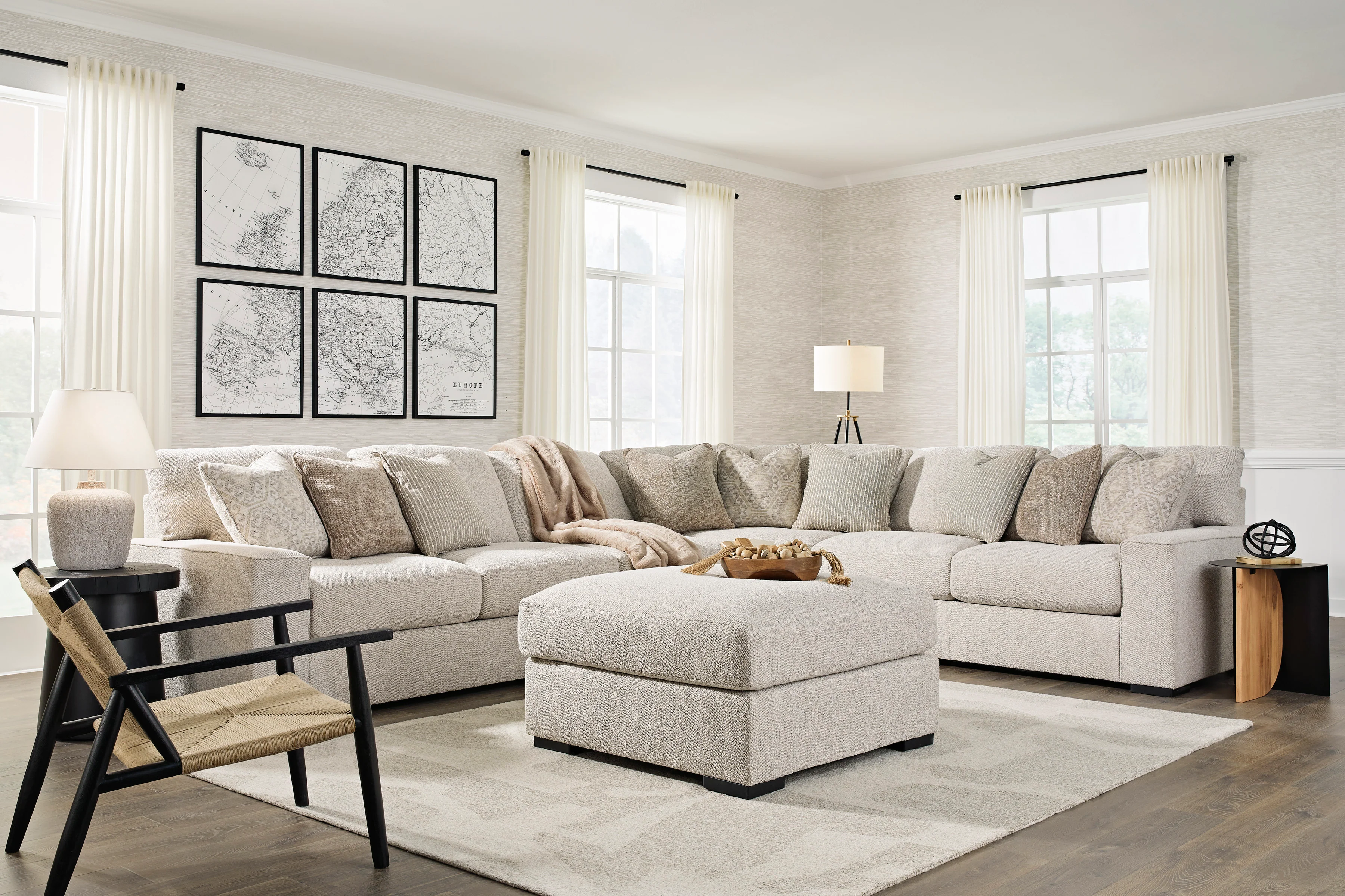 Balltyton 4 piece Sectional Sofa Set - Image 7