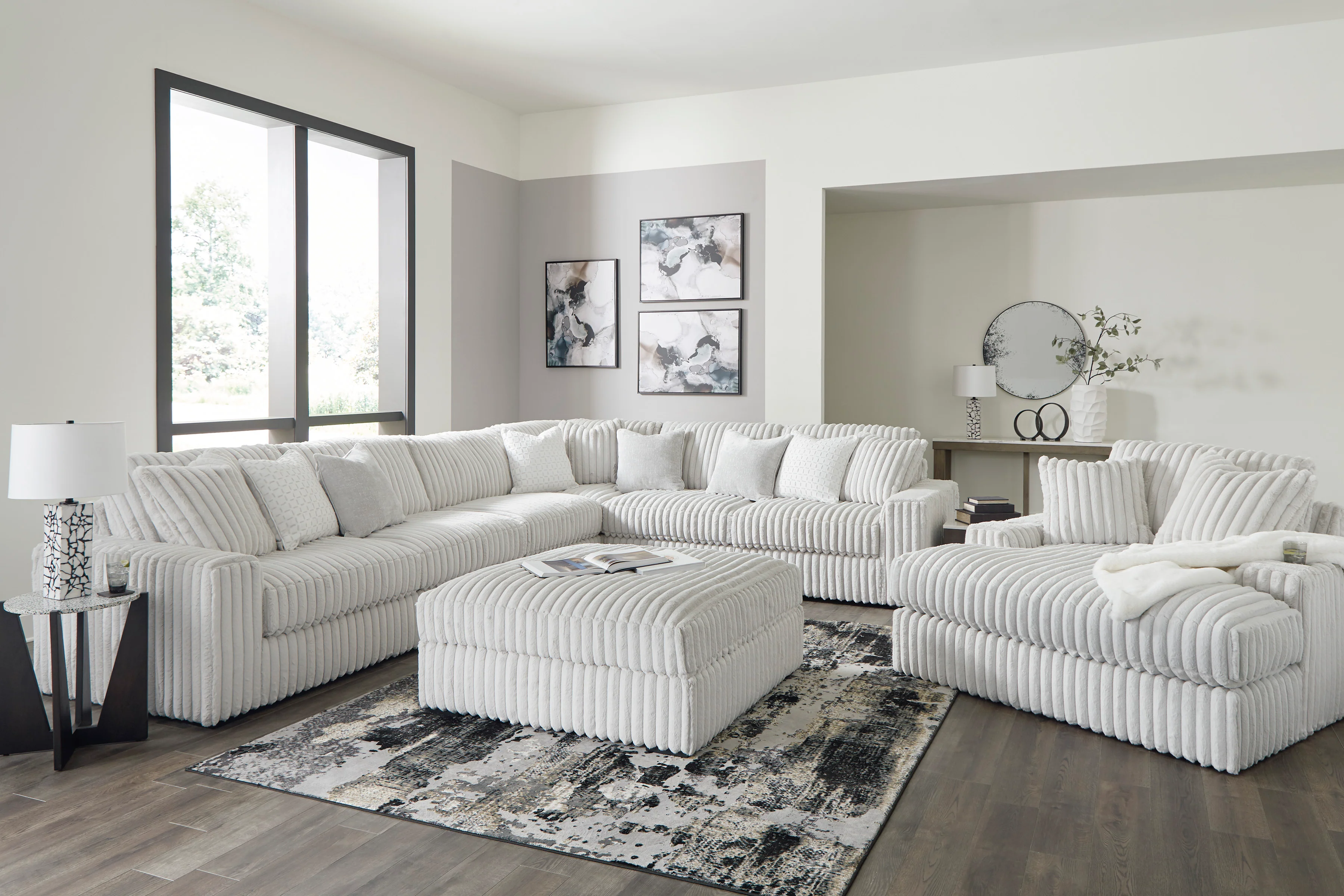 Stupendous Ottoman - Image 10