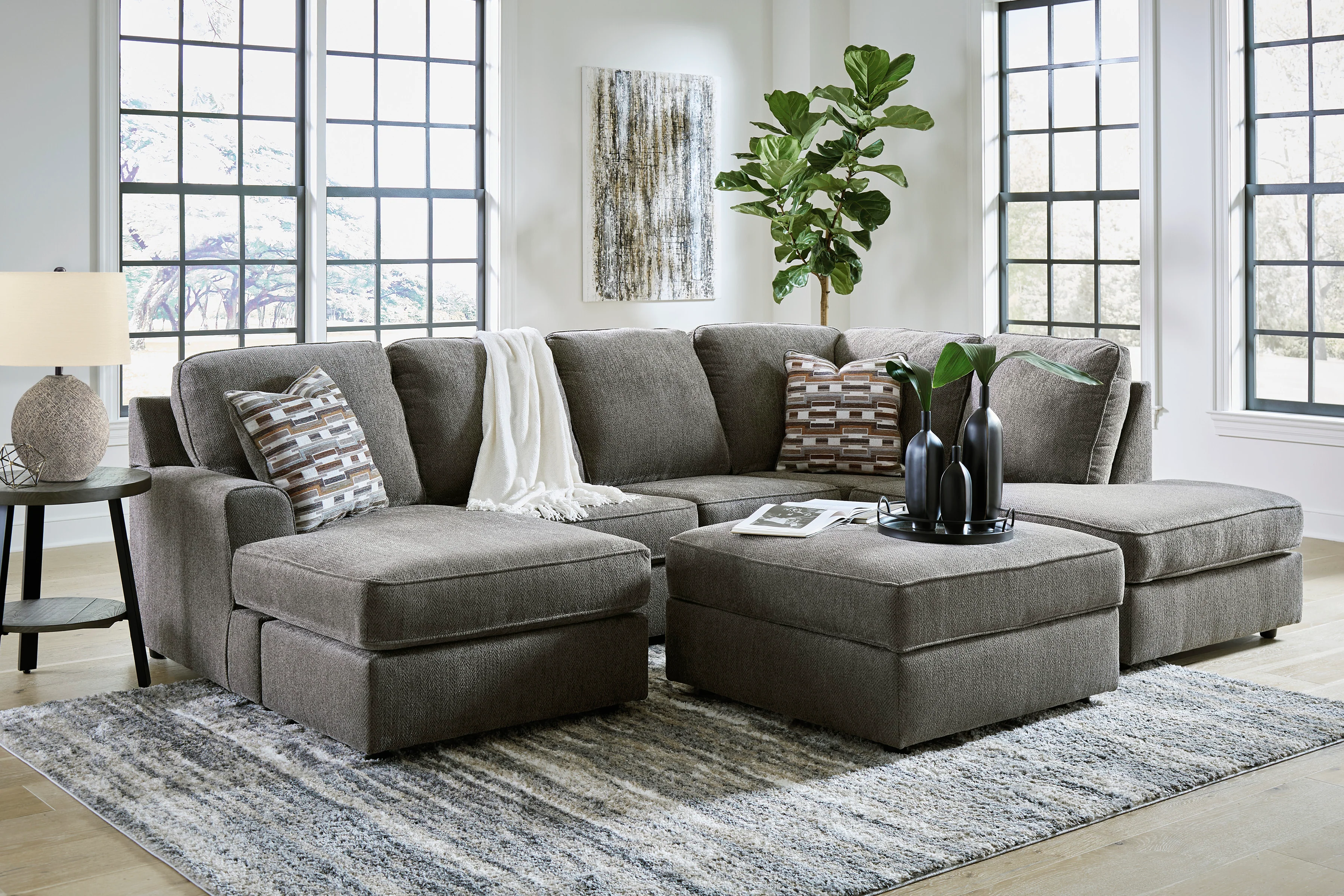 O'Phannon Ottoman with storage - Image 9