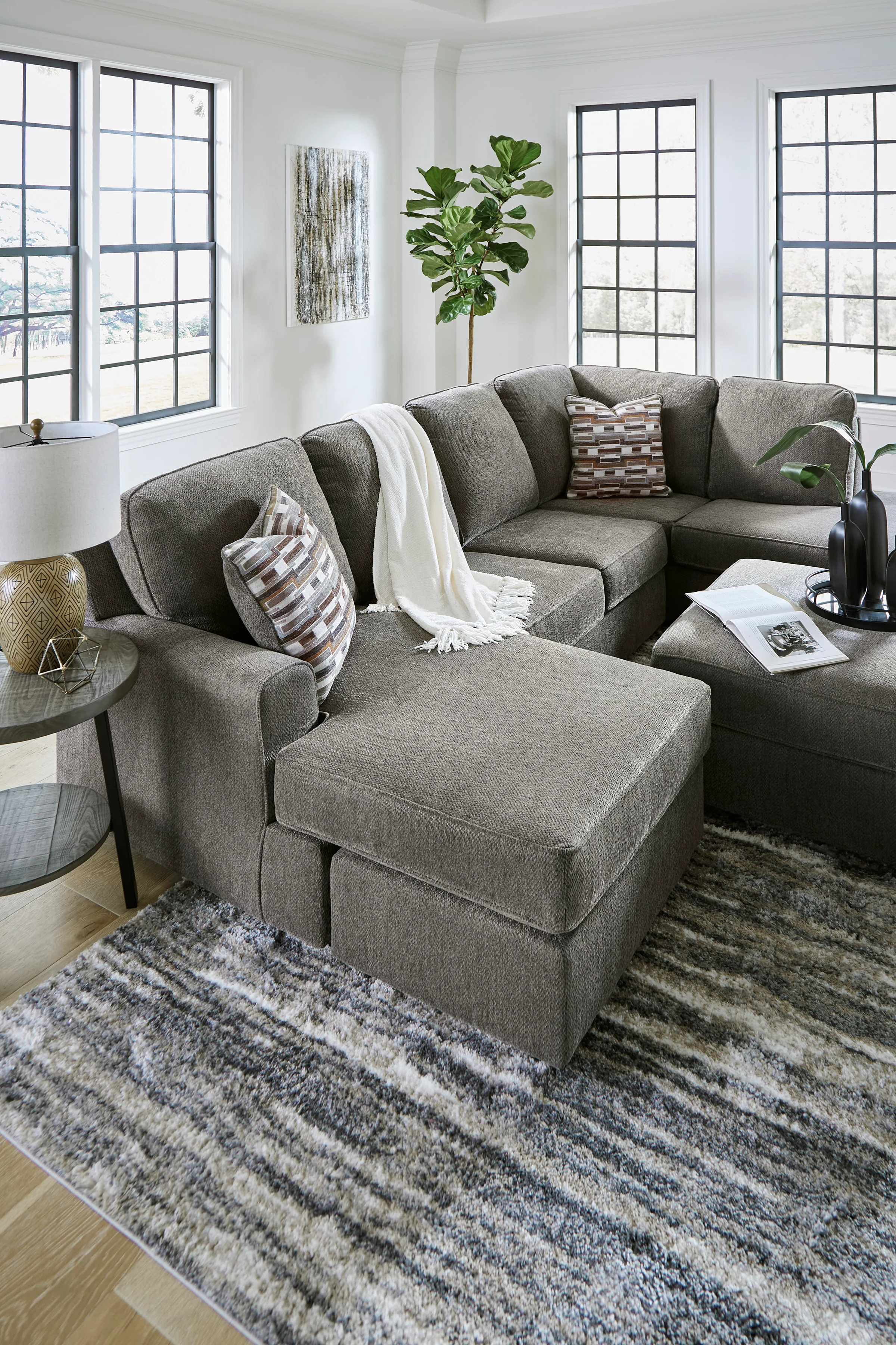 O'Phannon 2 Piece Sectional Sofa Set - Image 5