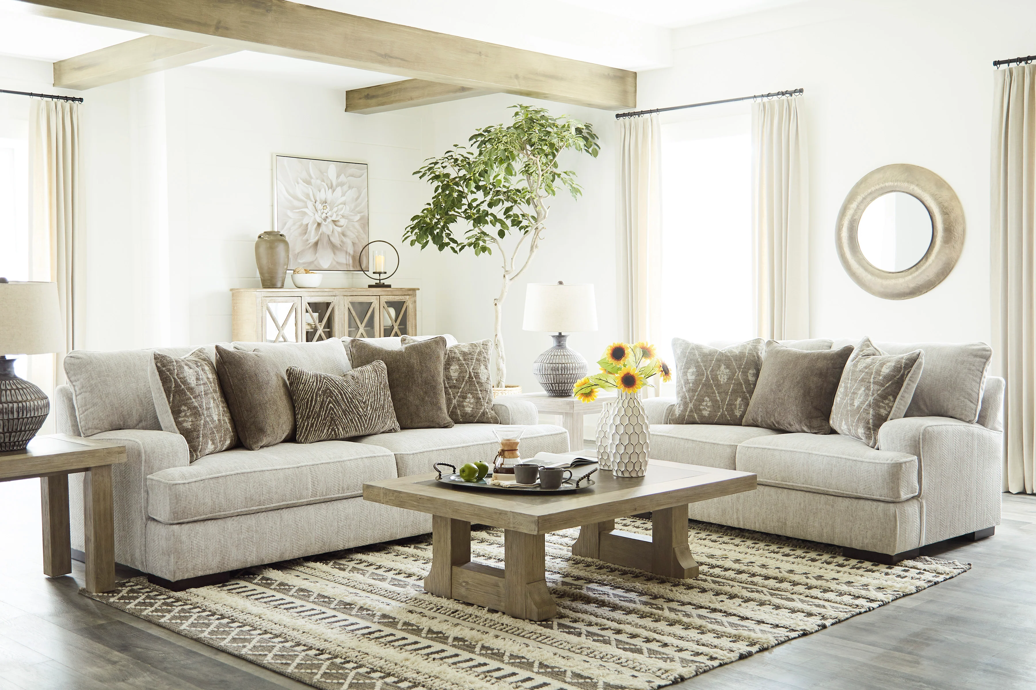 Alesandra Sofa Set - Image 2
