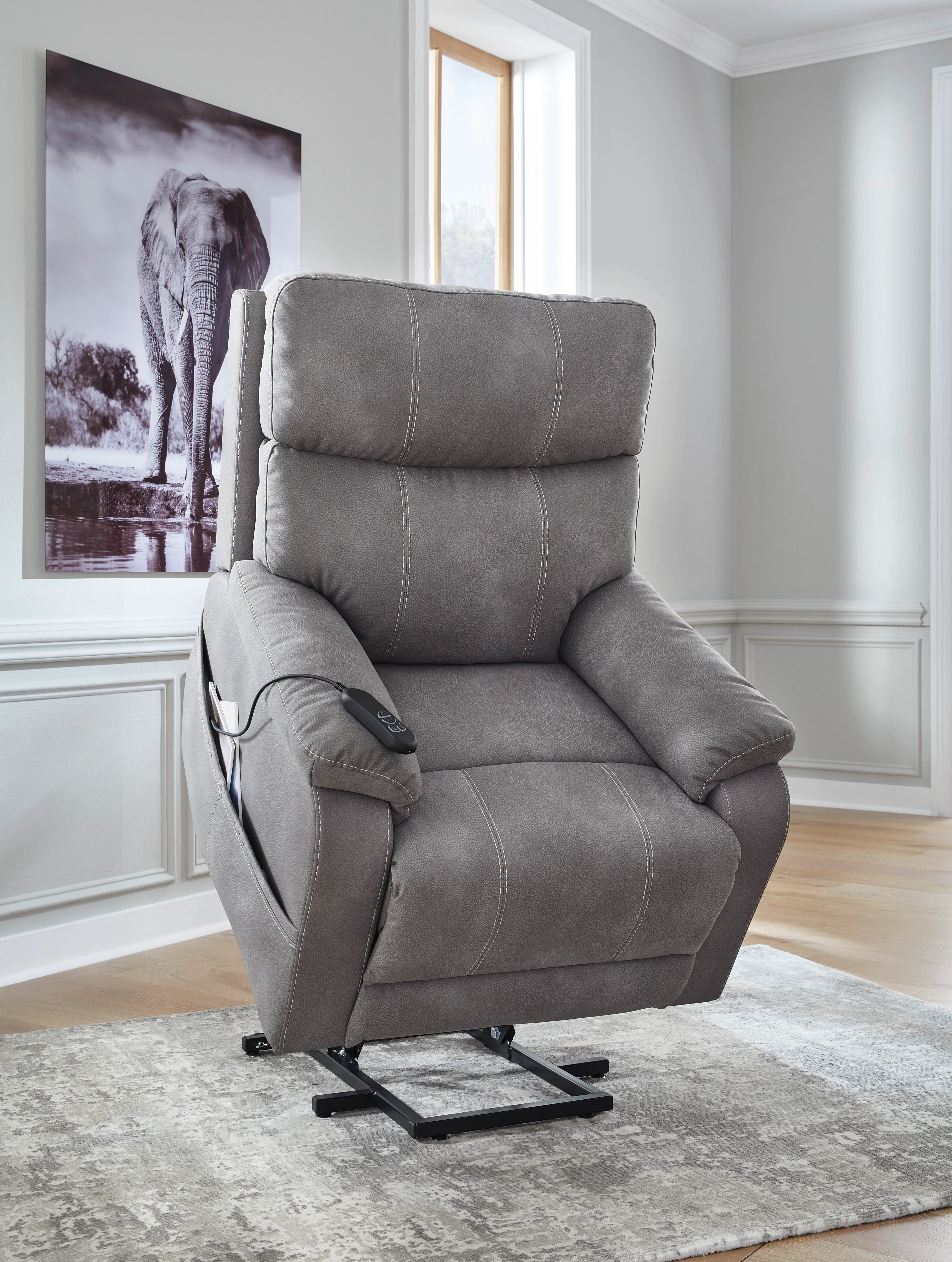 Next Gen Durapella Power Lift Recliner - Image 5