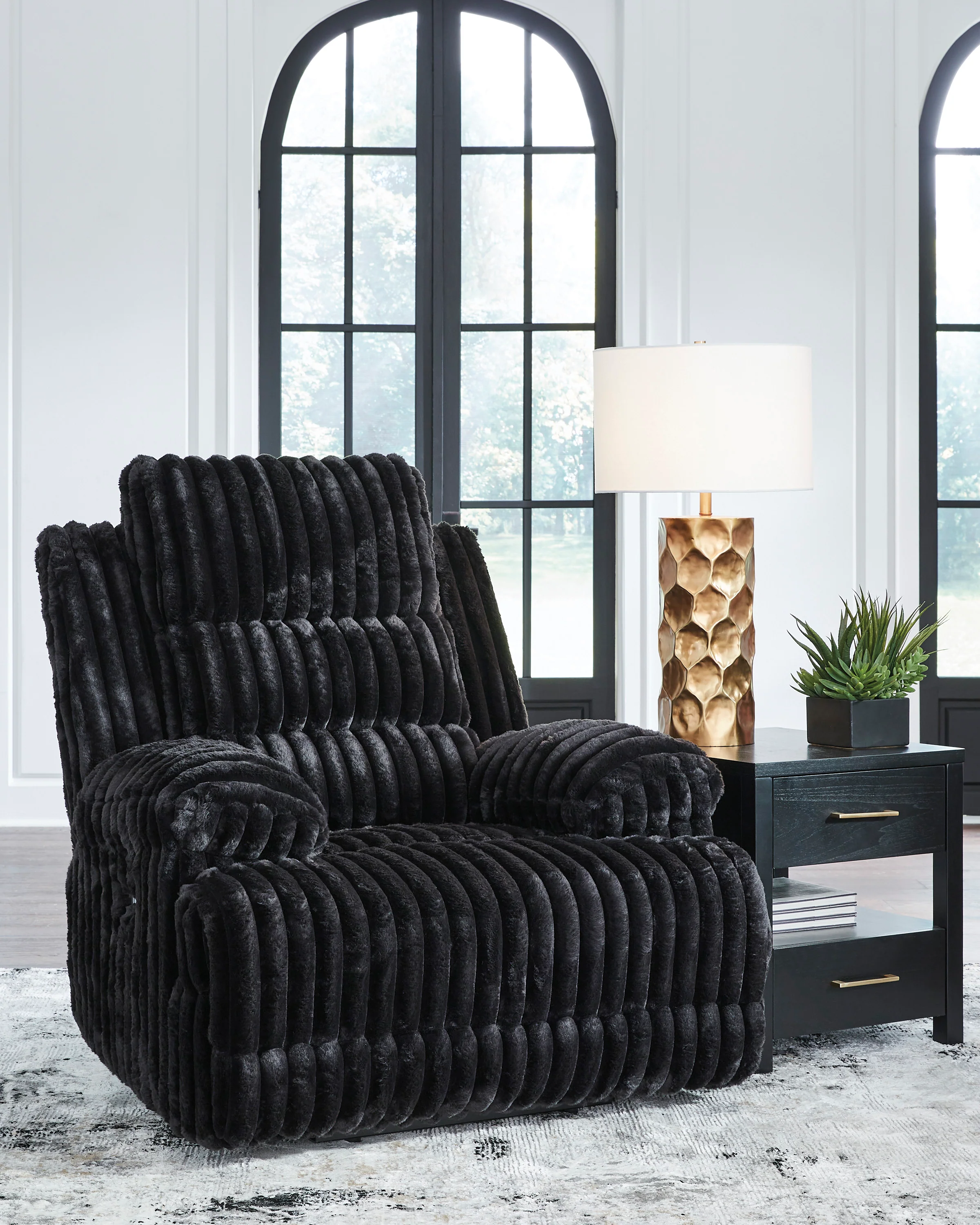 Technique Zero Wall Power Recliner - Image 3