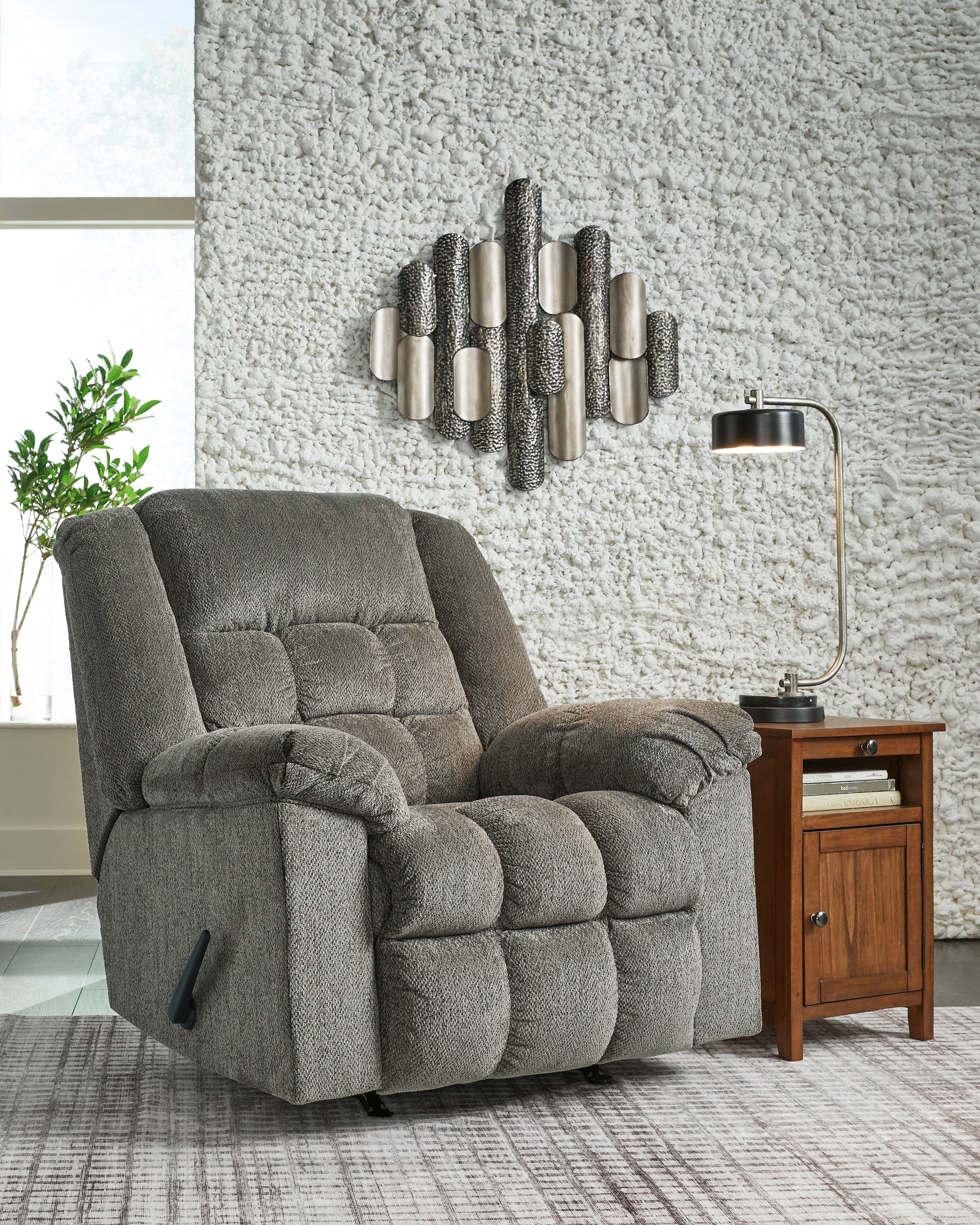 Kegler Rocker Recliner - Image 3