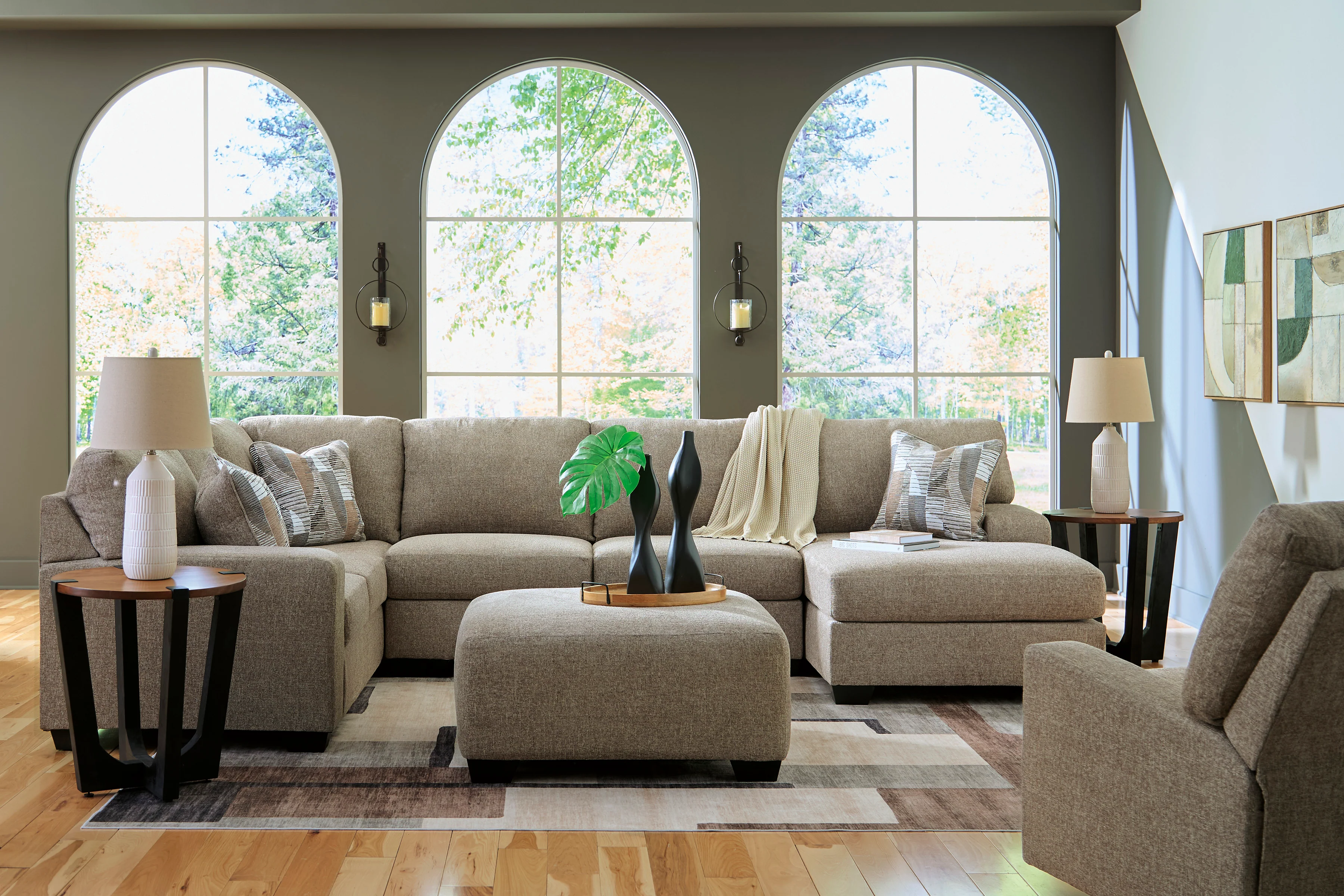 Newellen 3-piece Sectional Sofa Set - Image 4