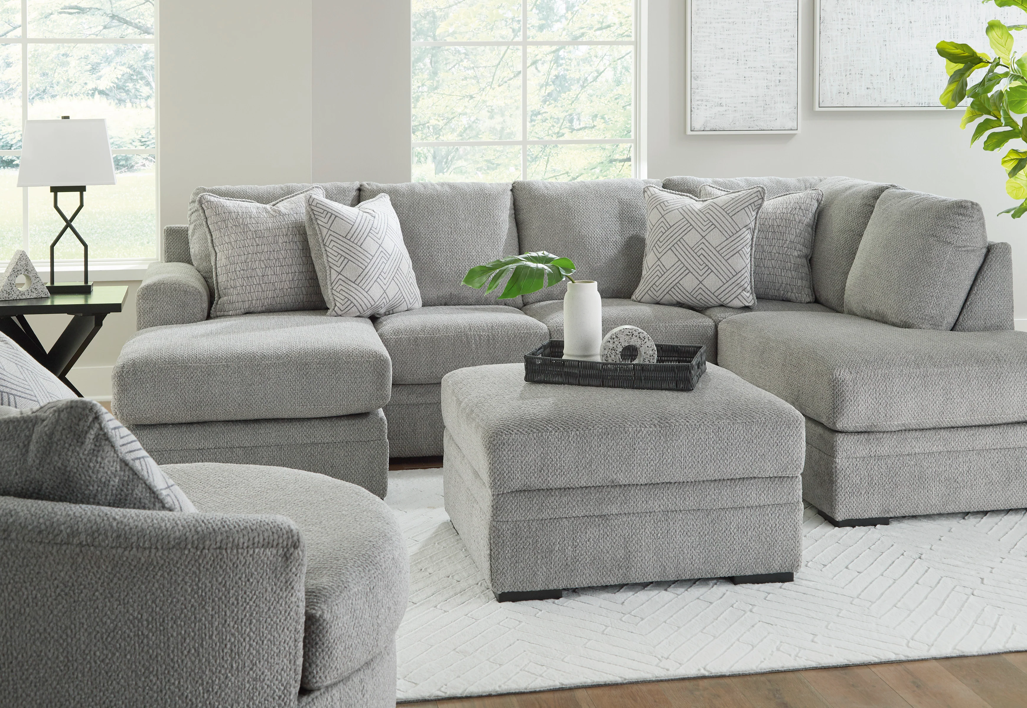 Casselbury 2 Piece Sectional Sofa Set - Image 11
