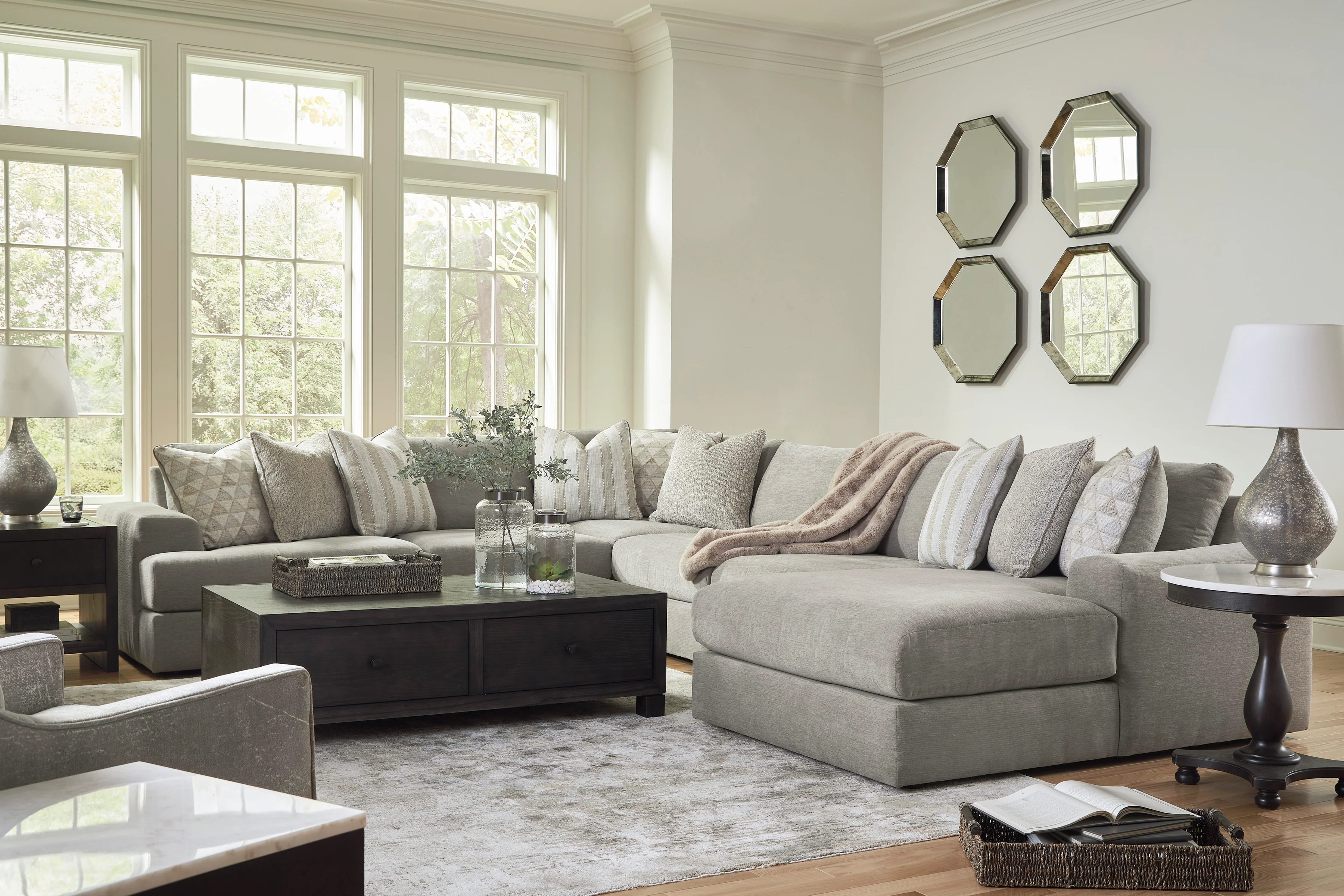Avaliyah 6 piece sectional Sofa Set - Image 6