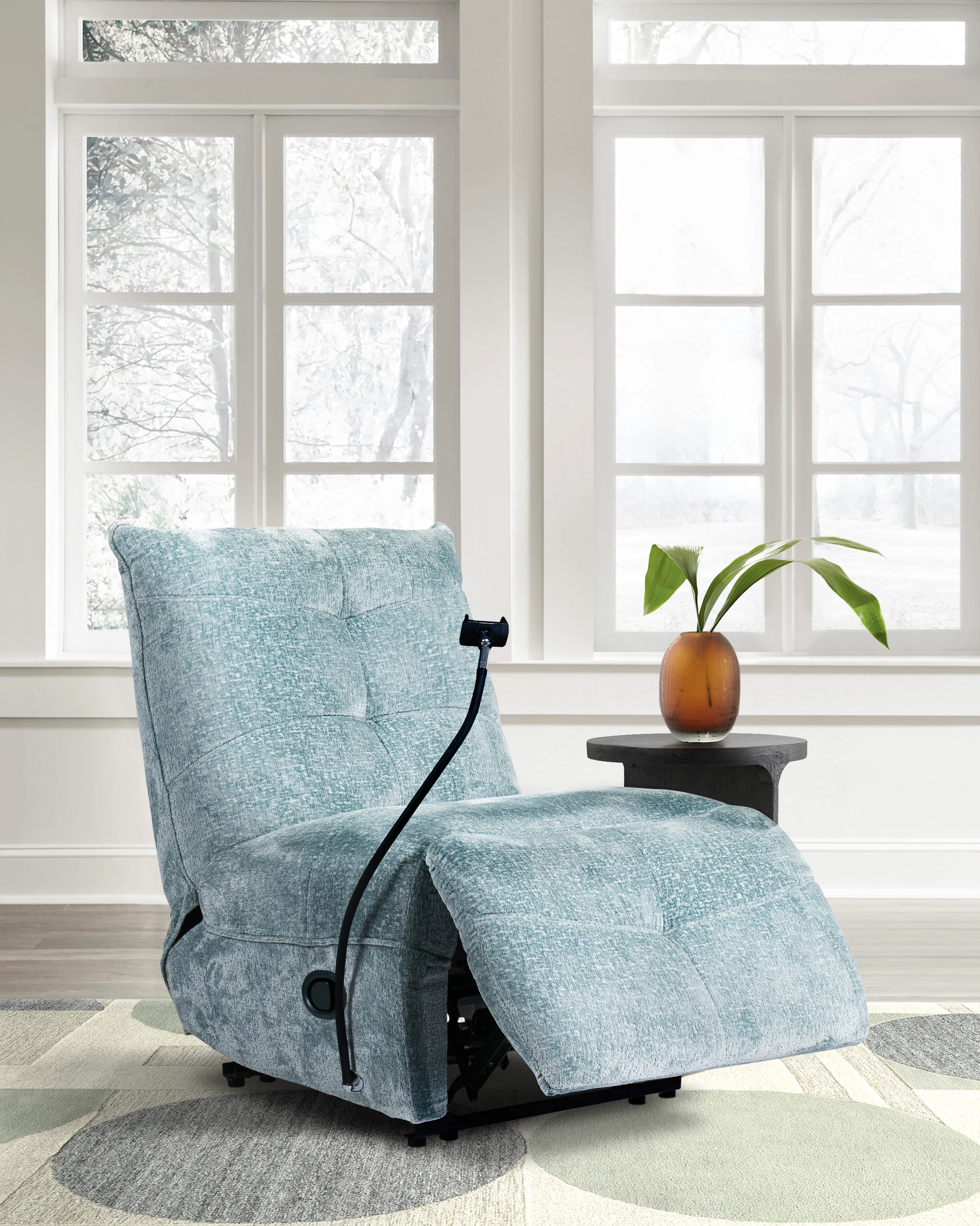 Burlyton Zero Wall Recliner