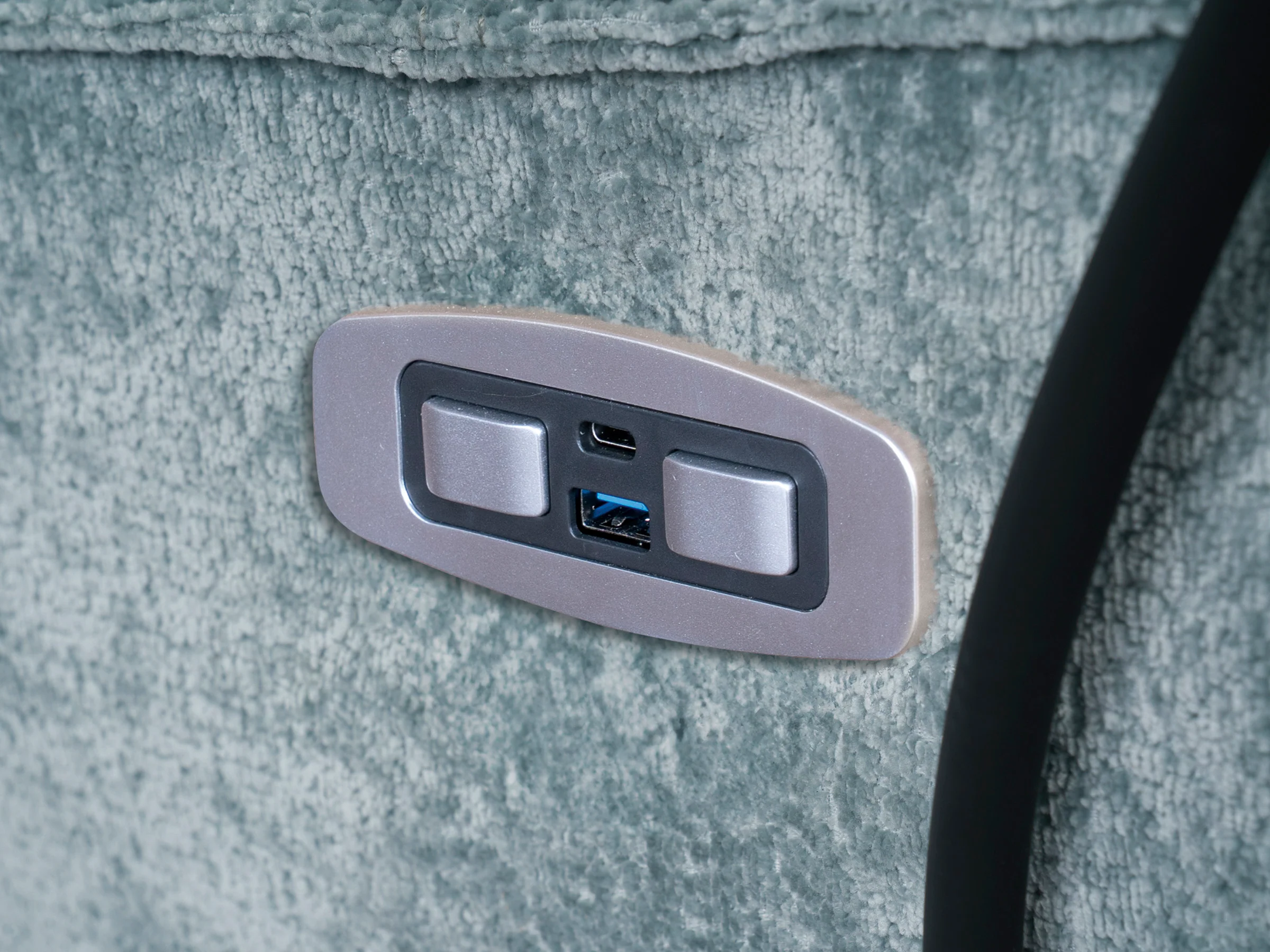 Burlyton Zero Wall Recliner - Image 11