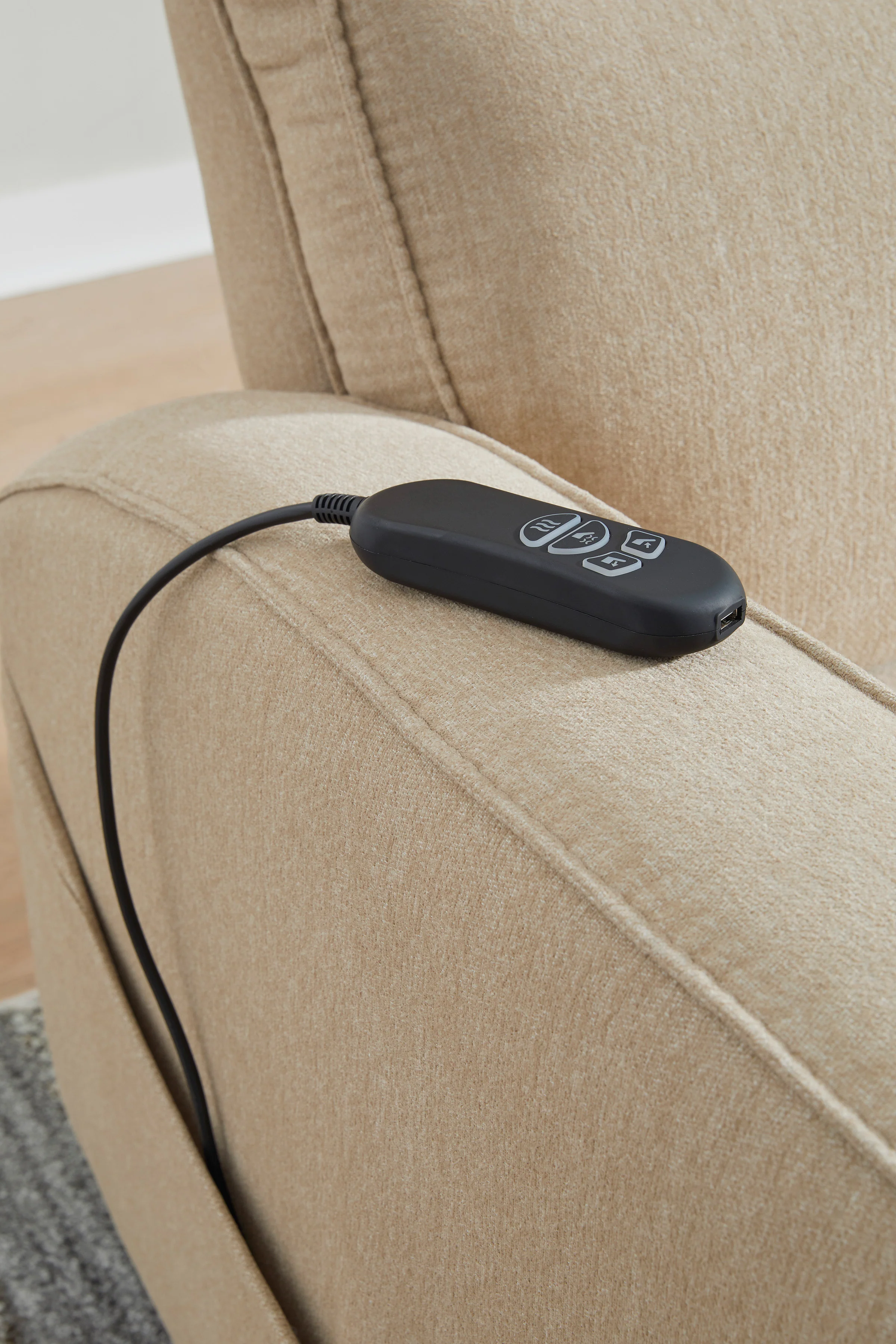 Starganza Power Lift Recliner - Image 12
