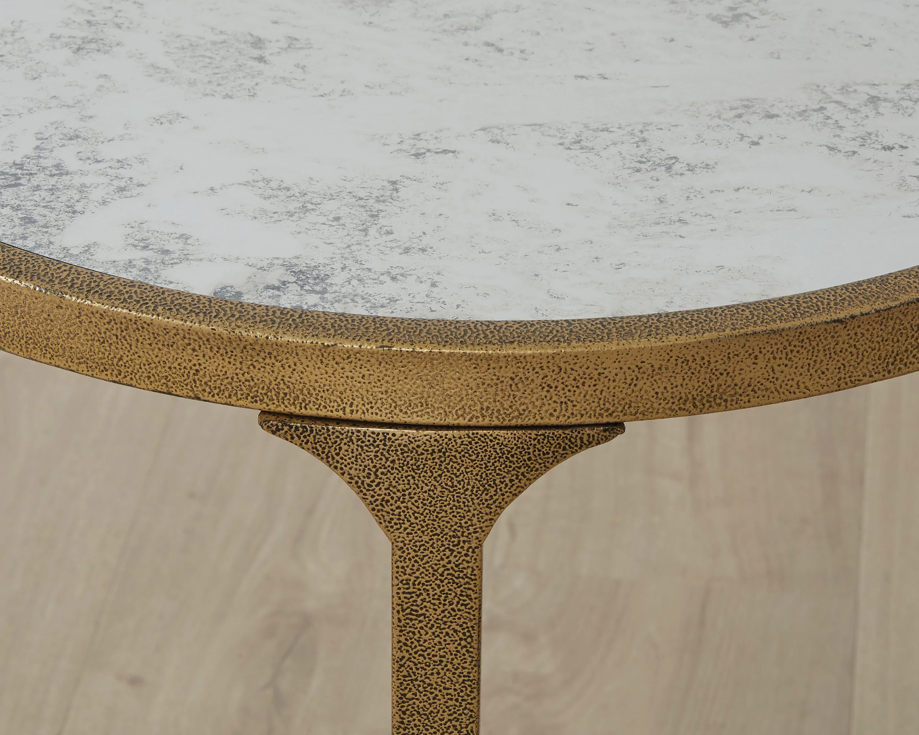 Korajane Coffee Table Set - Image 10