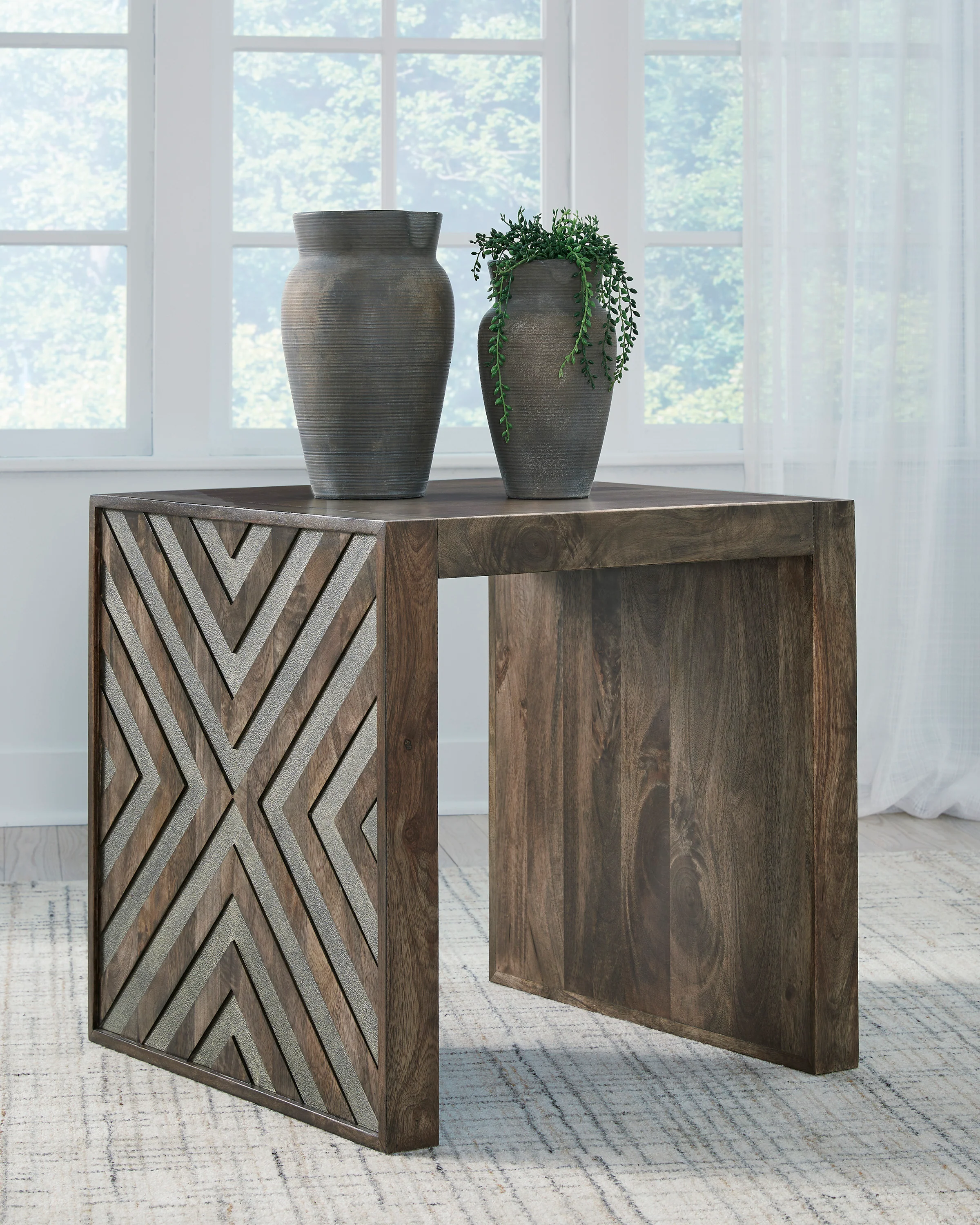 Dreggan Coffee Table Set - Image 8