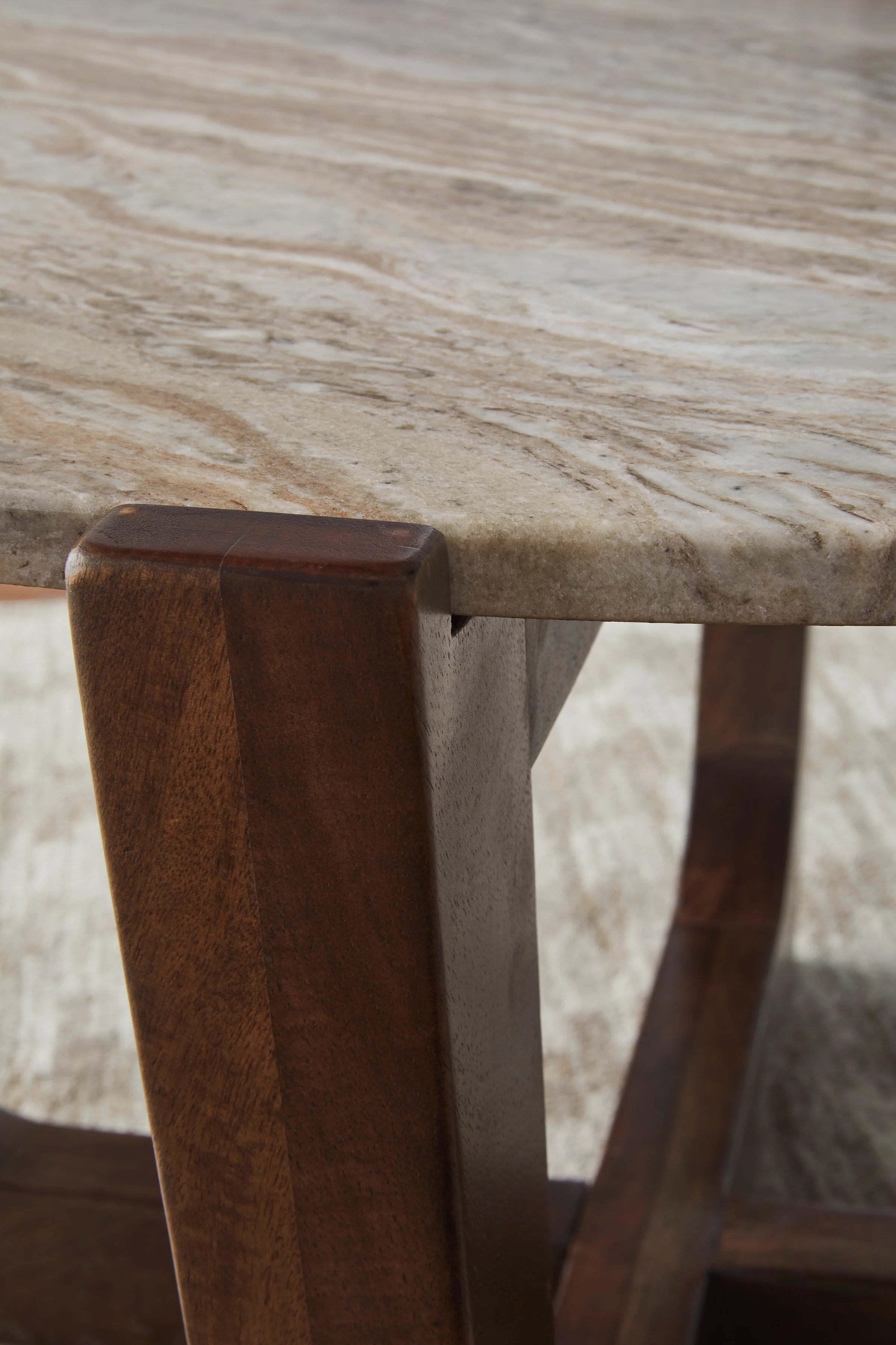 Tanidore Coffee Table Set - Image 4