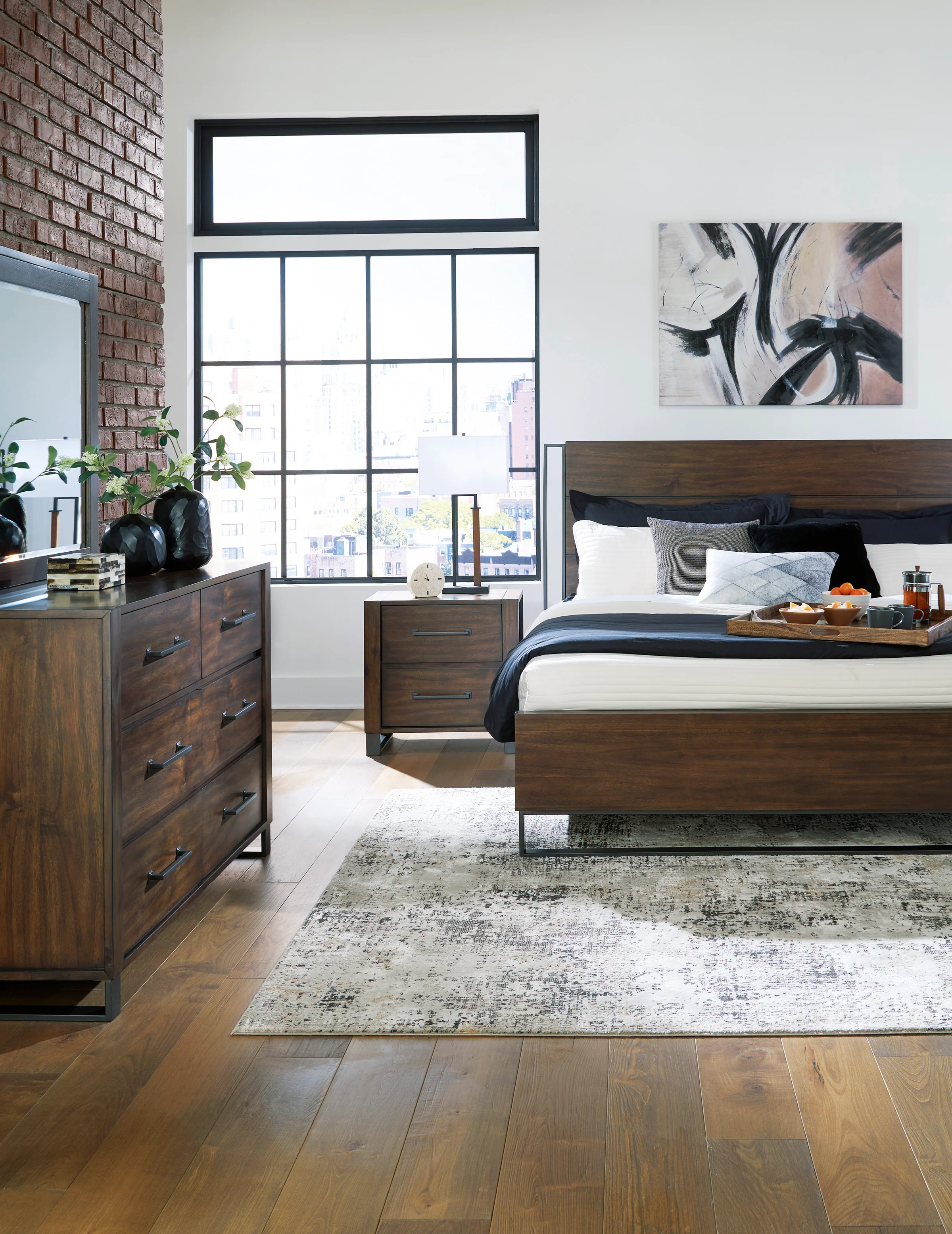 Zumbado King Panel Bed - Image 7