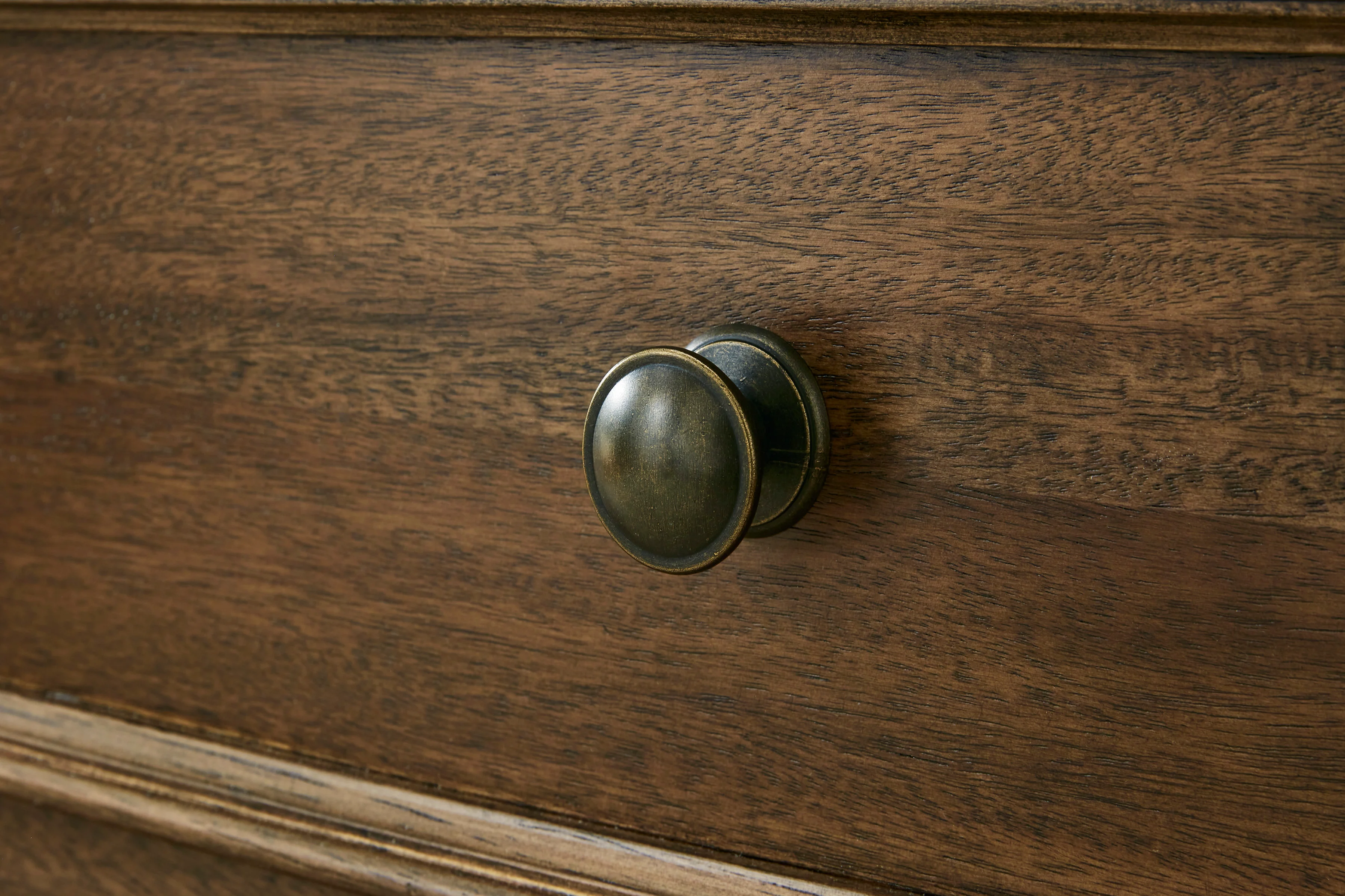 Sturlayne Five Drawer Chest - Image 9
