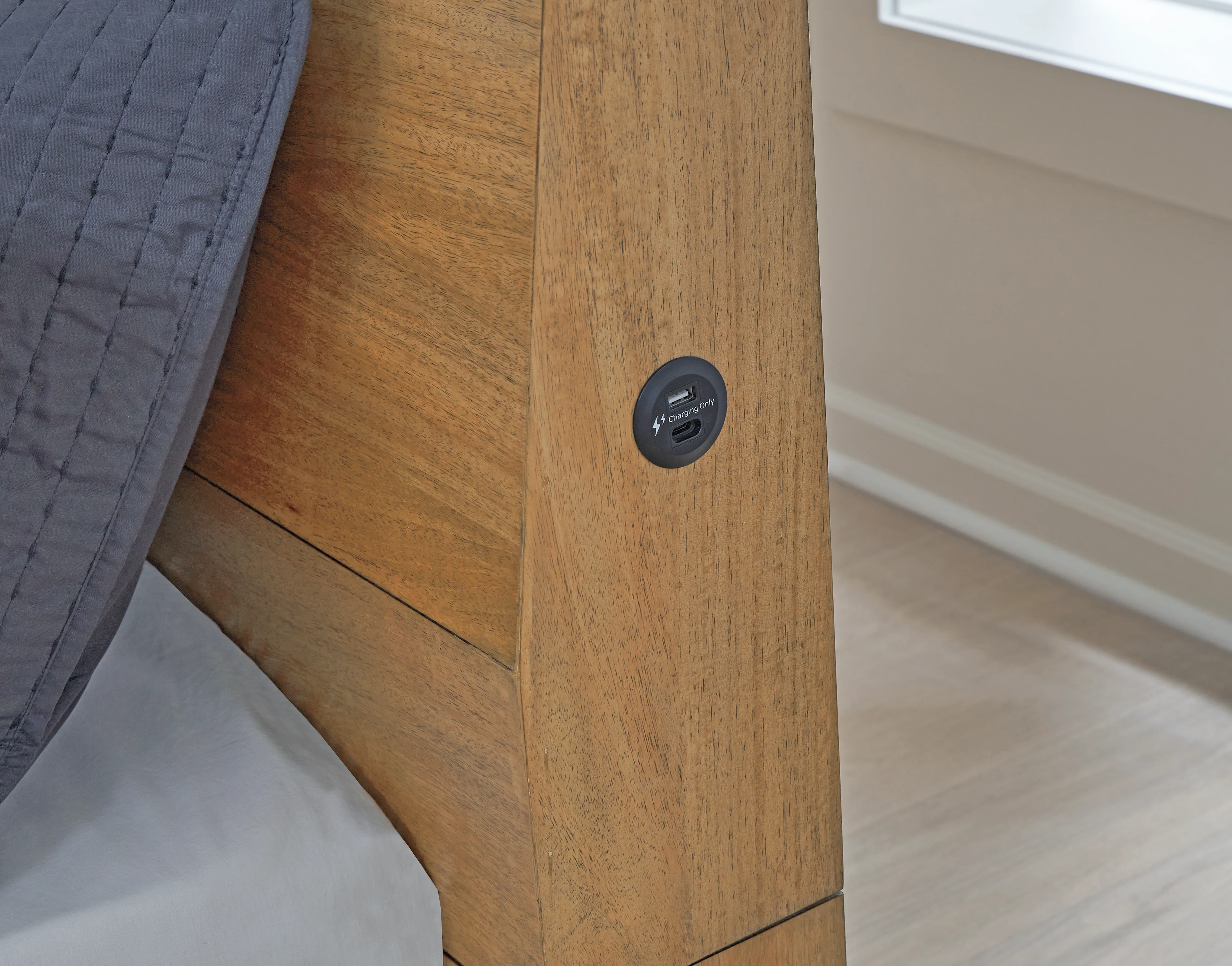Sherbana Bedroom Set - Image 7