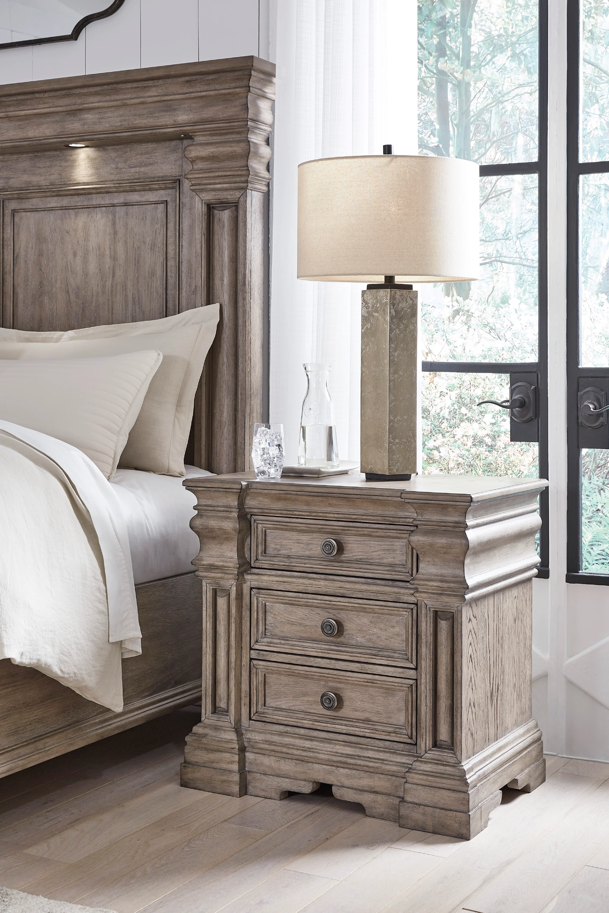 Blairhurst Bedroom set - Image 22