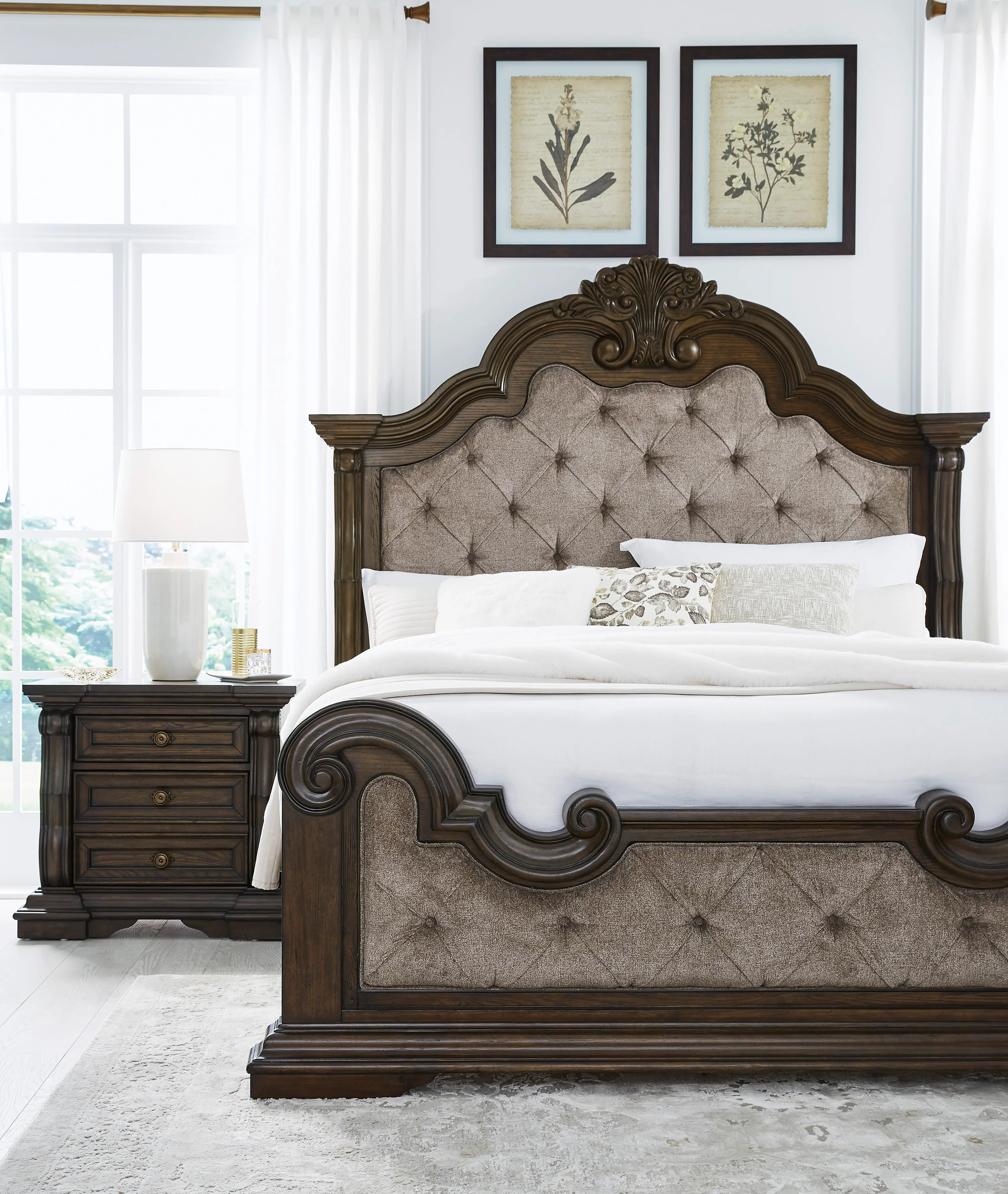 Maylee Three Drawer Night Stand - Image 13