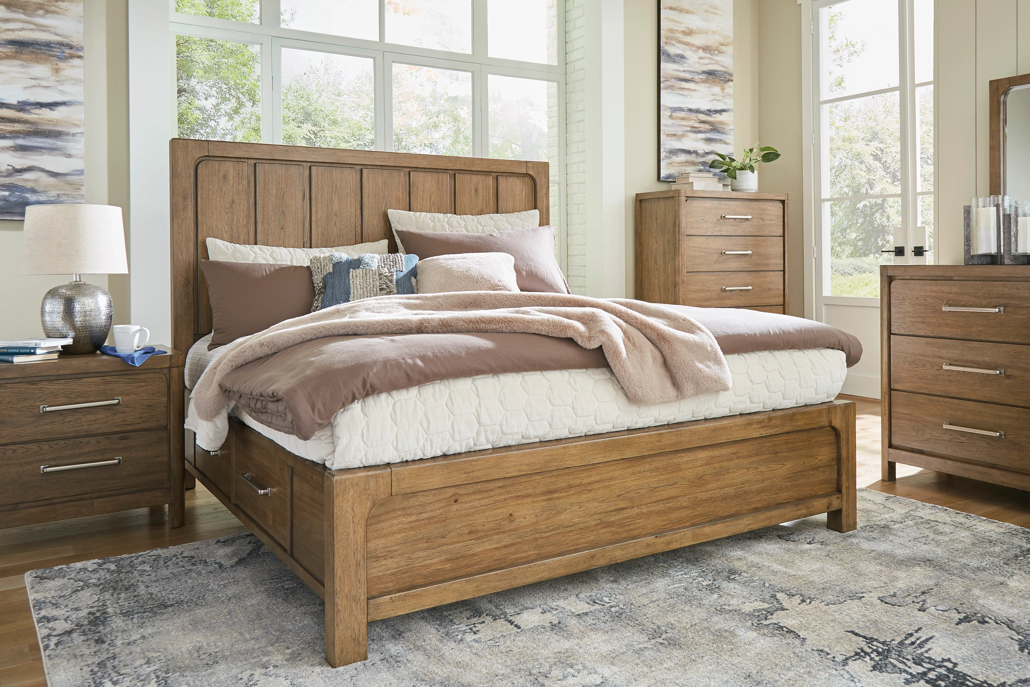 Cabalynn Five Drawer Chest - Image 13