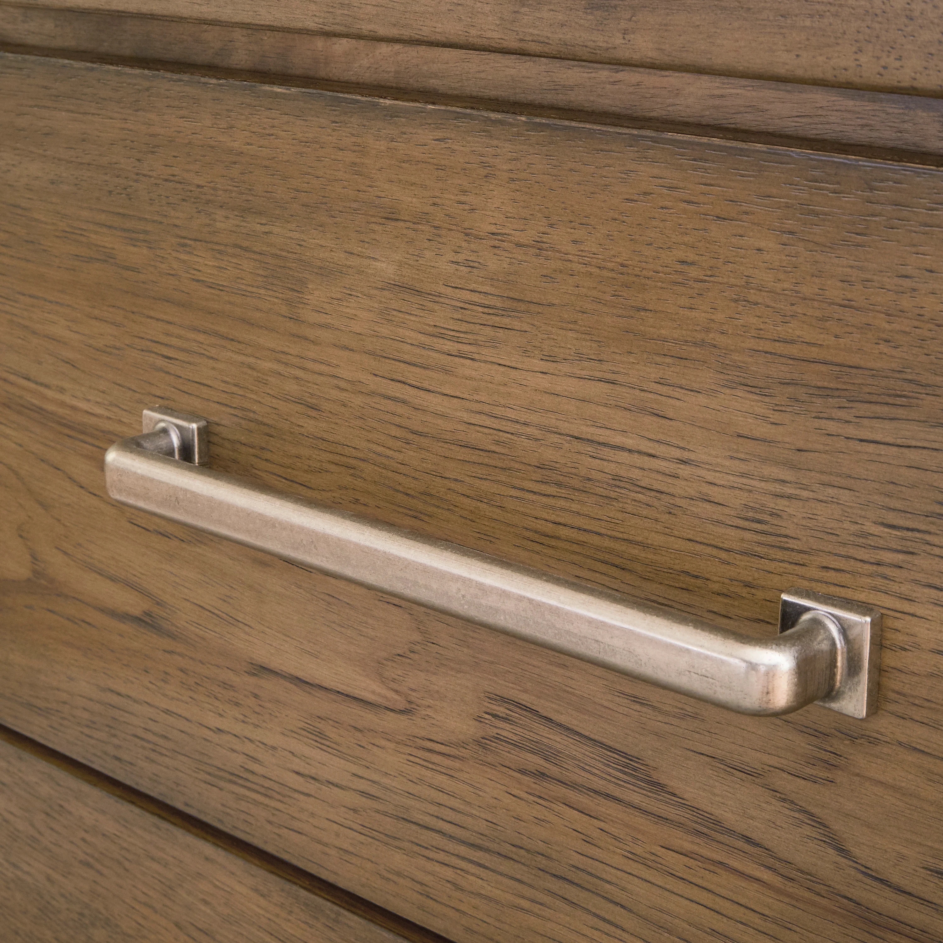 Cabalynn Five Drawer Chest - Image 11