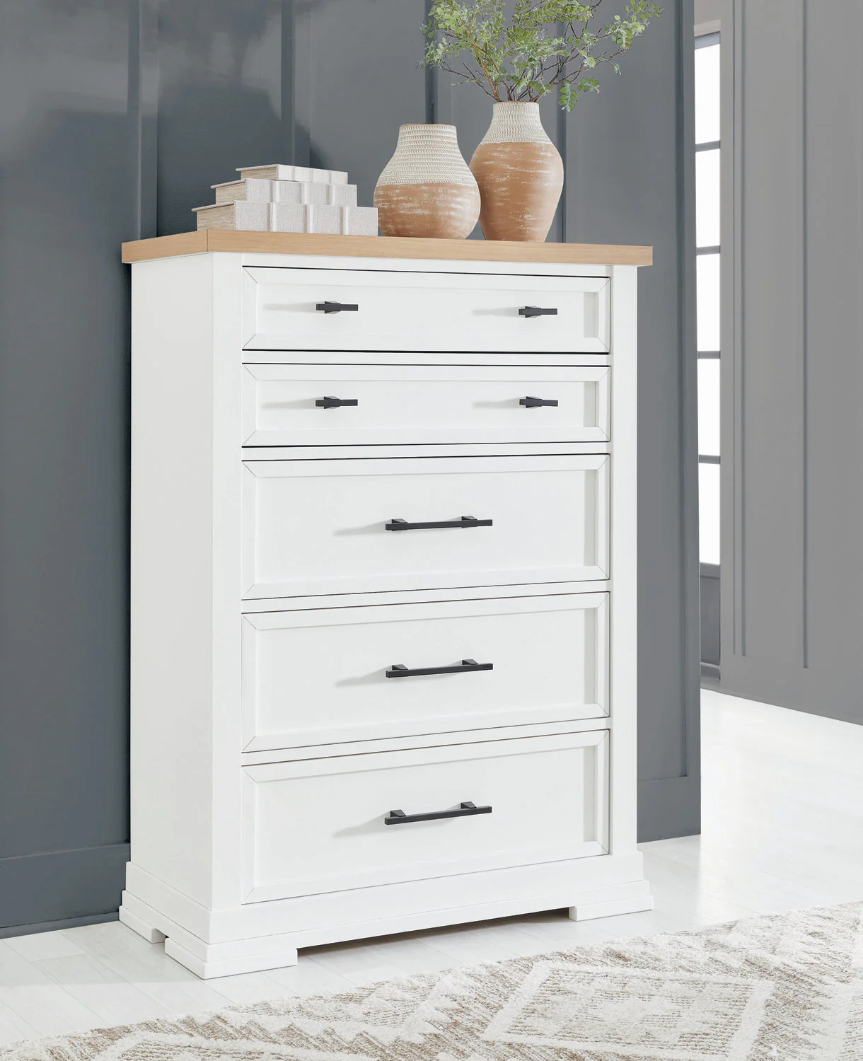Ashbryn Chest of Drawer - Image 2