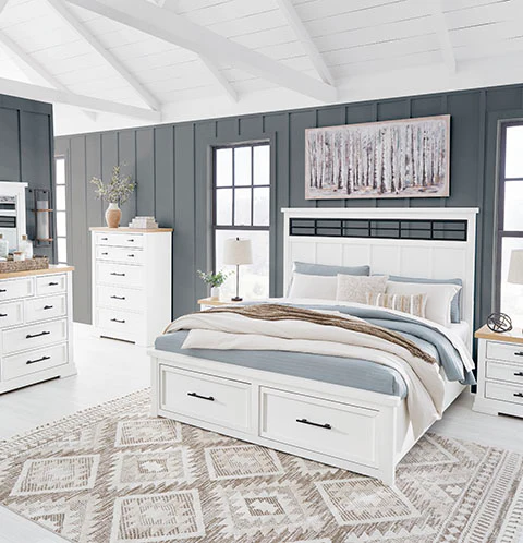 Ashbryn King bed with Storage - Image 4