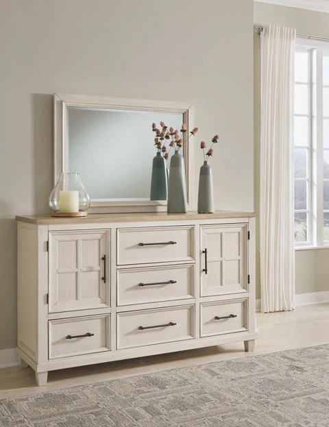 Shaybrock Dresser - Image 6