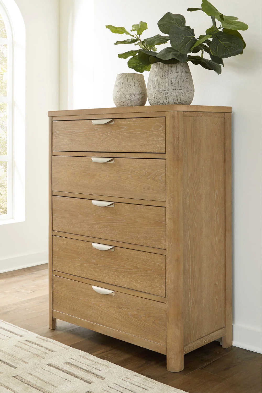 Rencott Chest of Drawer - Image 2