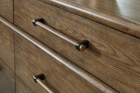 Roanhowe Bedroom Set - Image 45