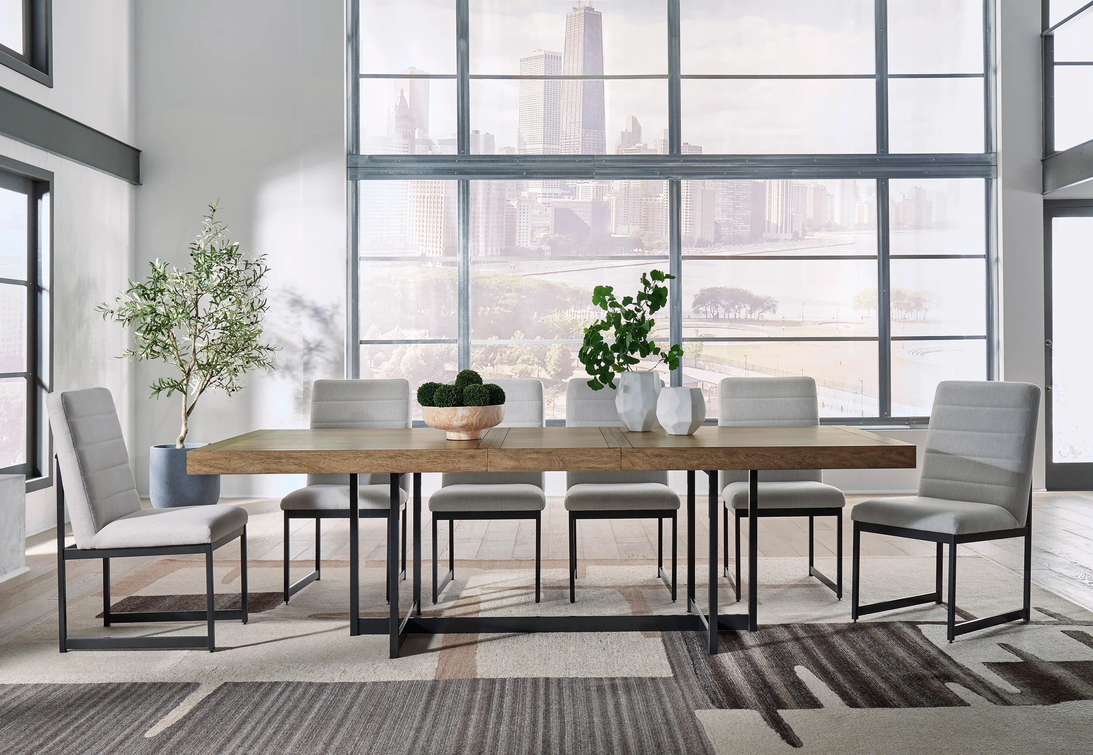 Tomtyn Dining Chair - Image 7