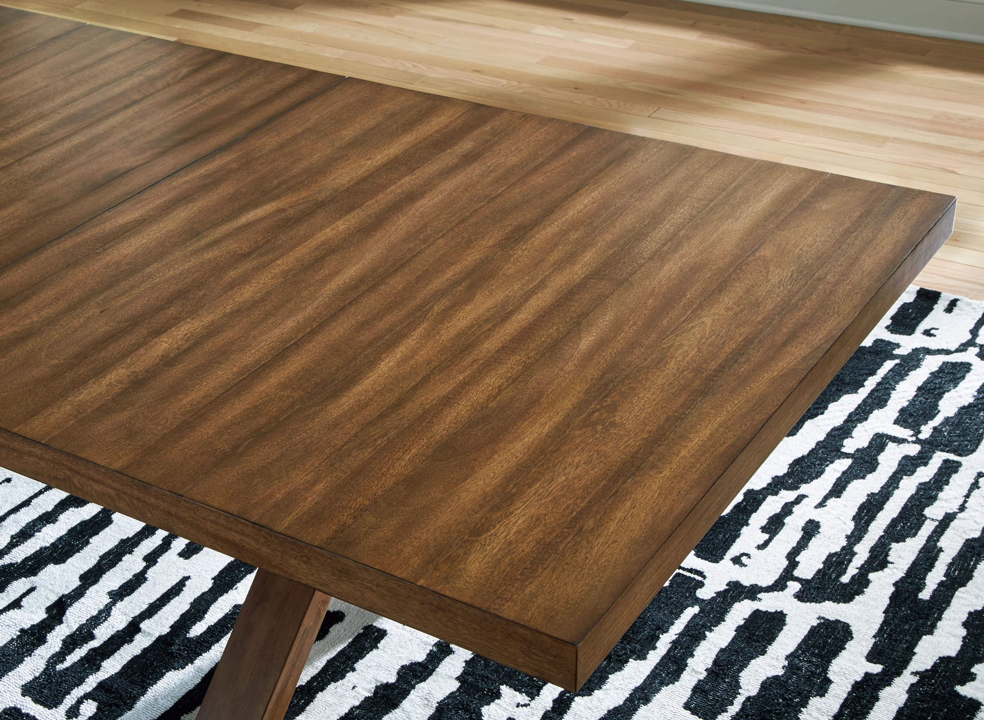 STEENLAGE Dinning table set (Table+ 8 Chairs) - Image 8