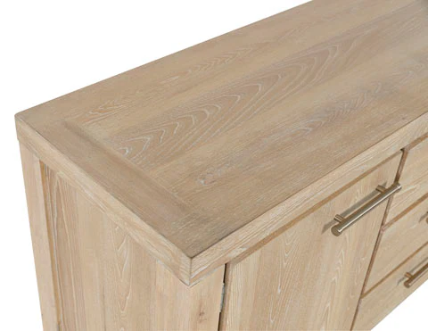 Yalinton Dining Room Server - Image 6