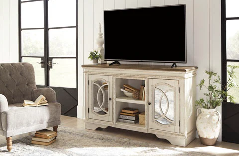 Realyn TV Stand - Image 5