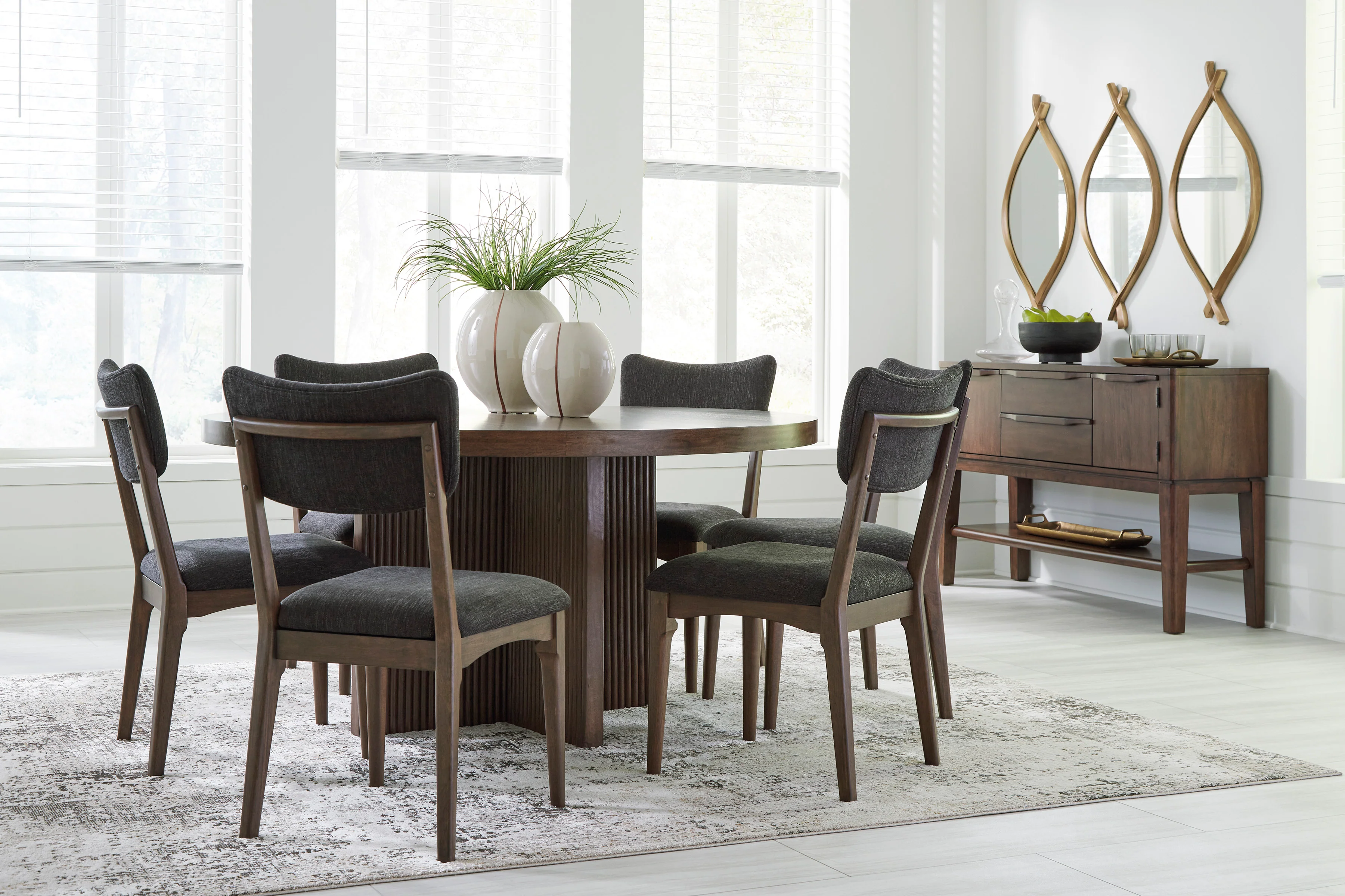 Krestone Dining Room Table Set - Image 3