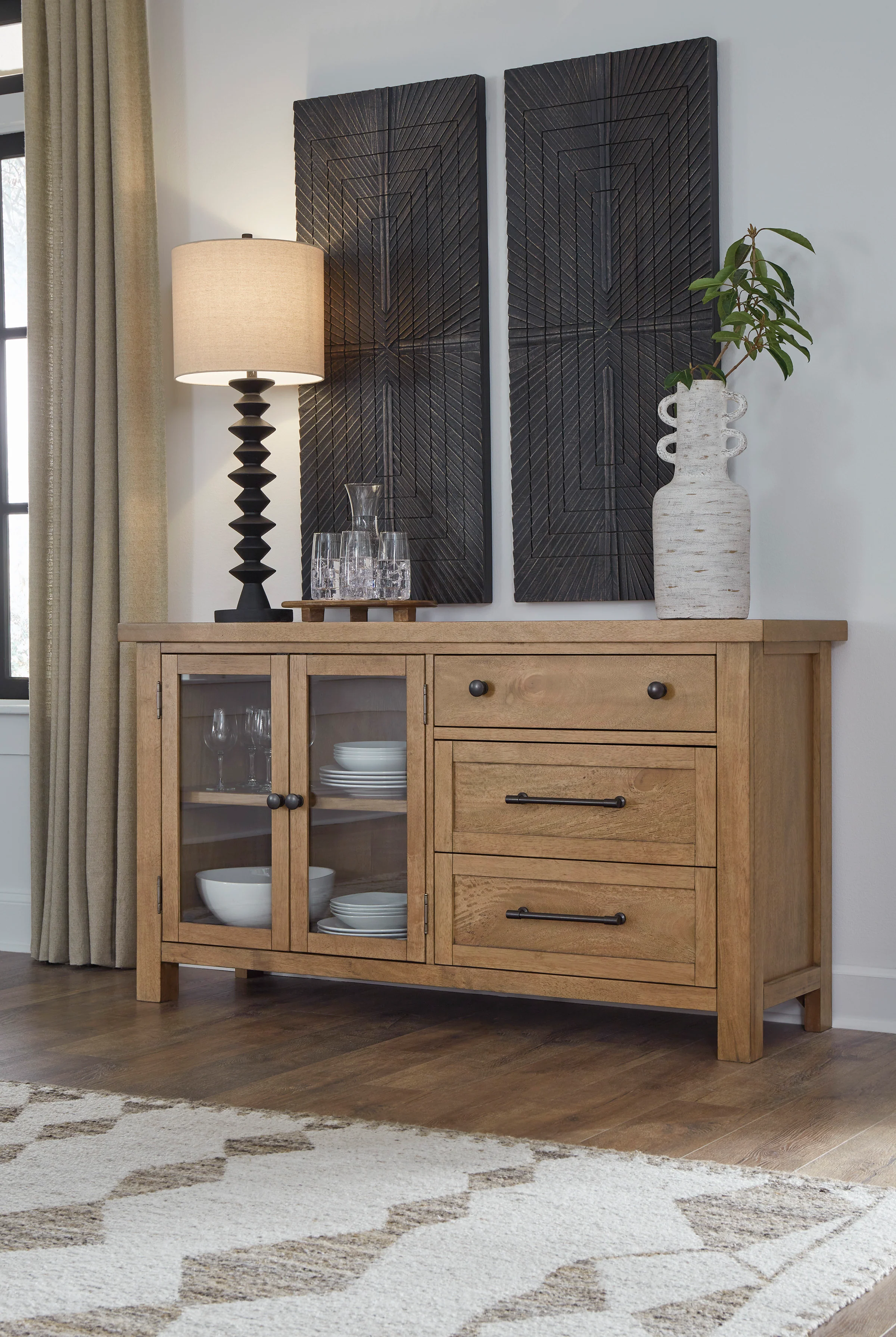 Kristiland Dining Room Server