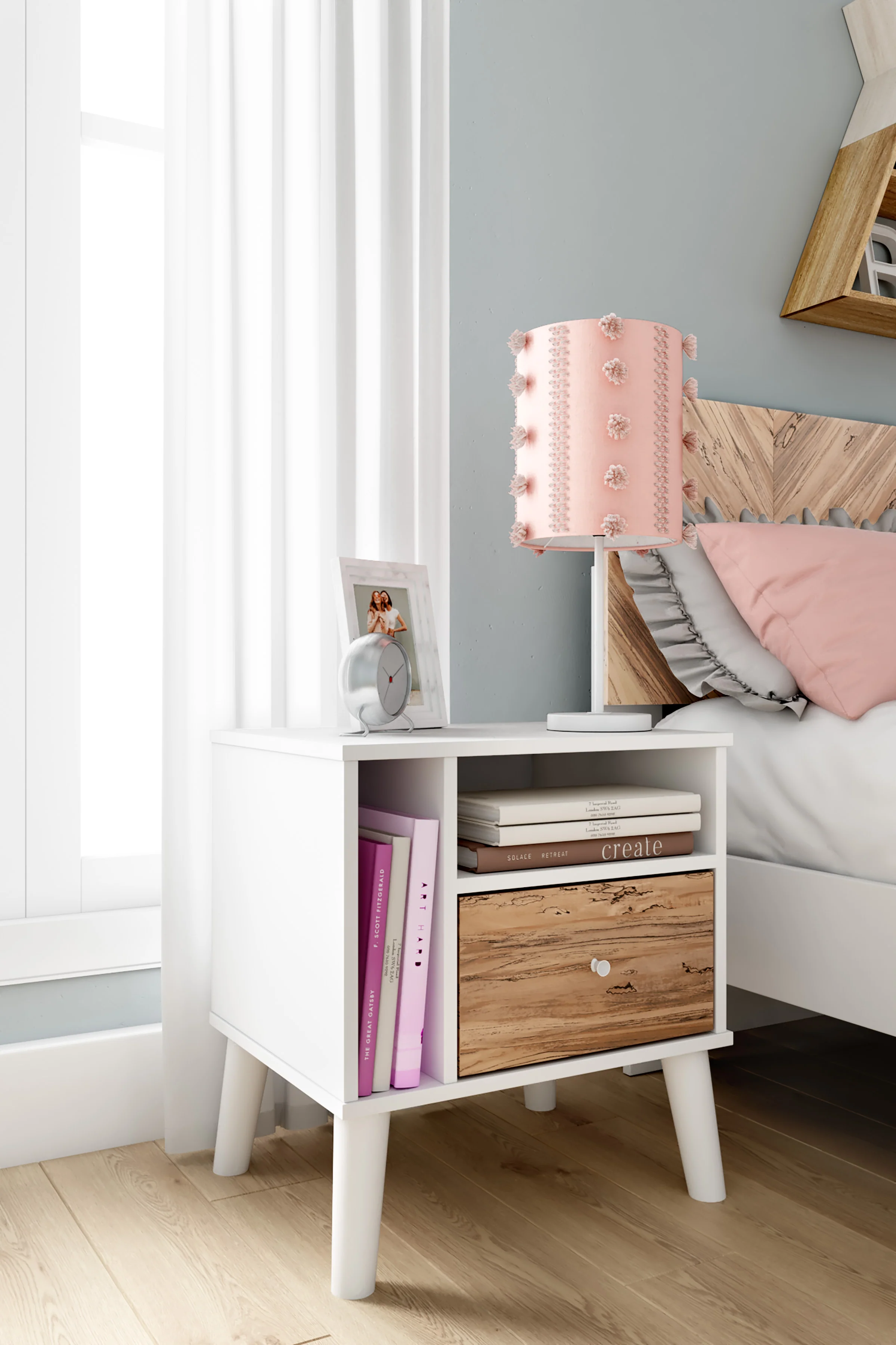Piperton Bedroom set (Bed+dressor+2 Nightstands) - Image 10