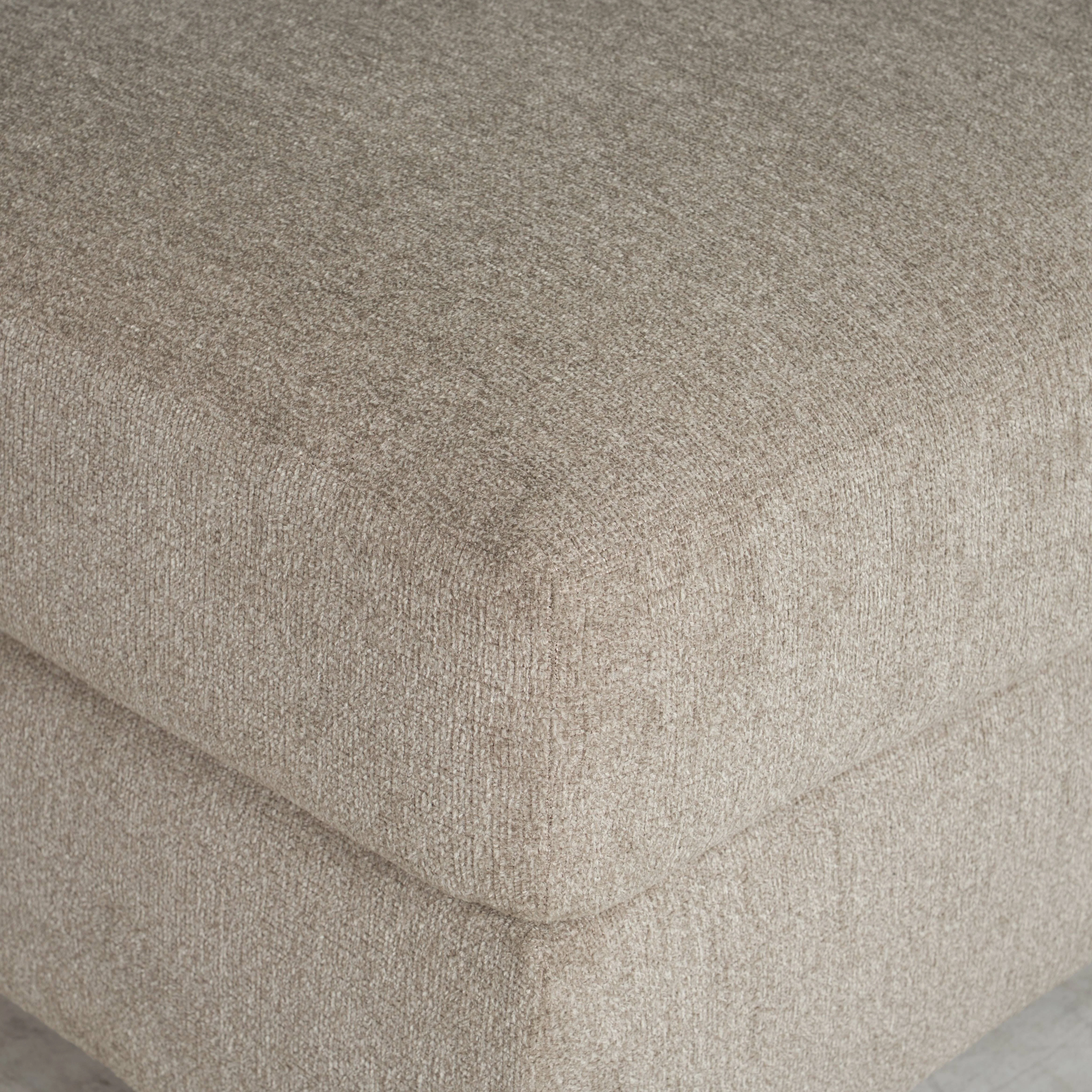 Creston Ottoman - Image 3