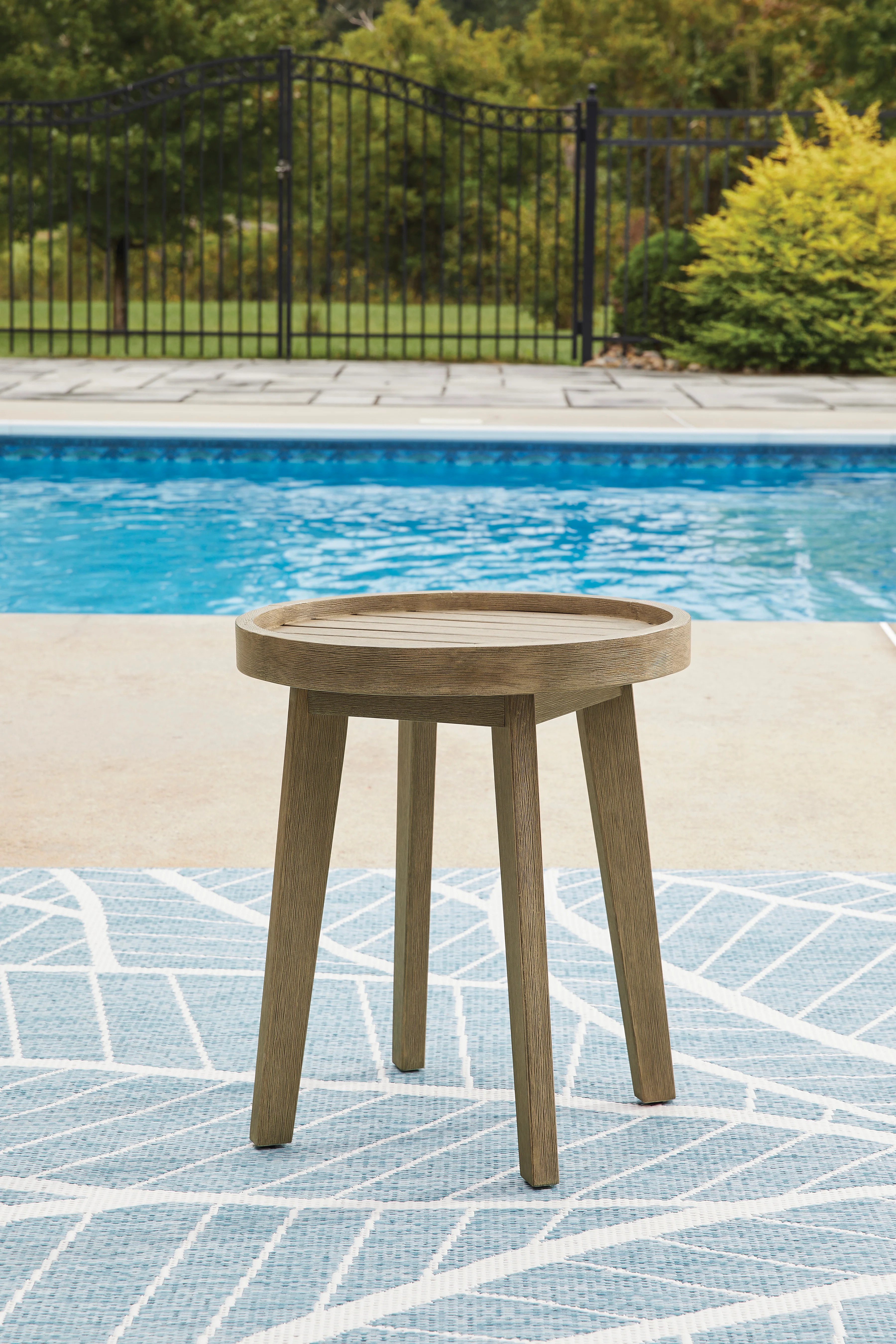 Sundown Treasure Outdoor Chair Set - Image 5