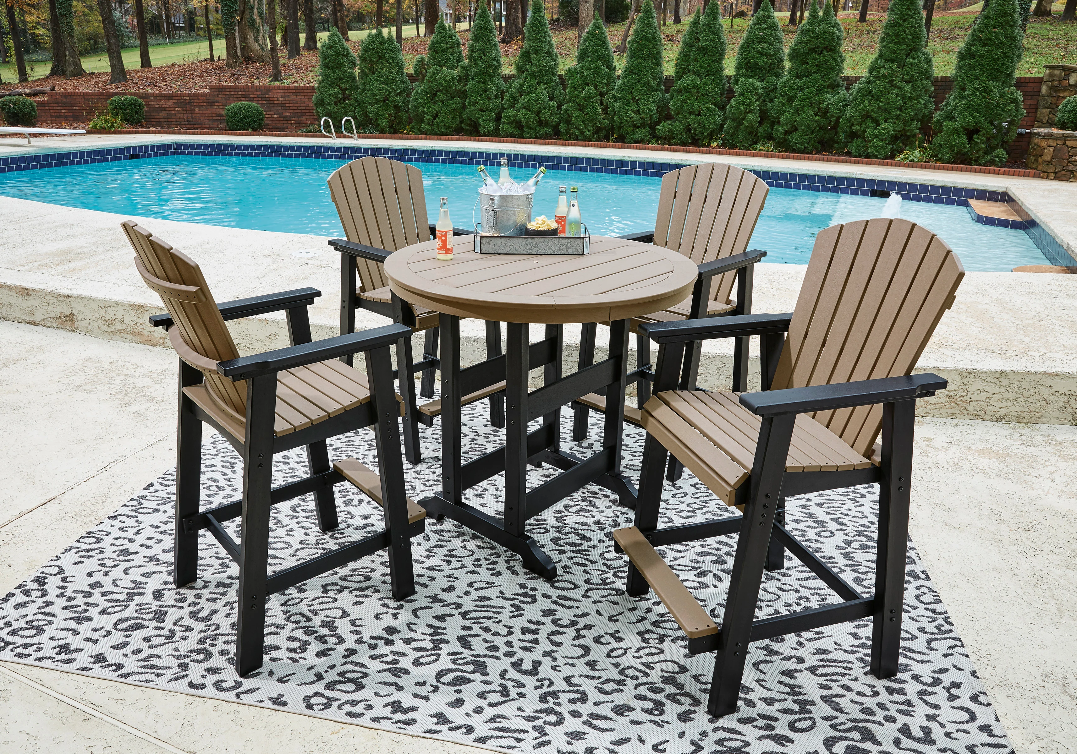 Fairen Trail Outdoor Table Set With 4 Barstool - Image 3