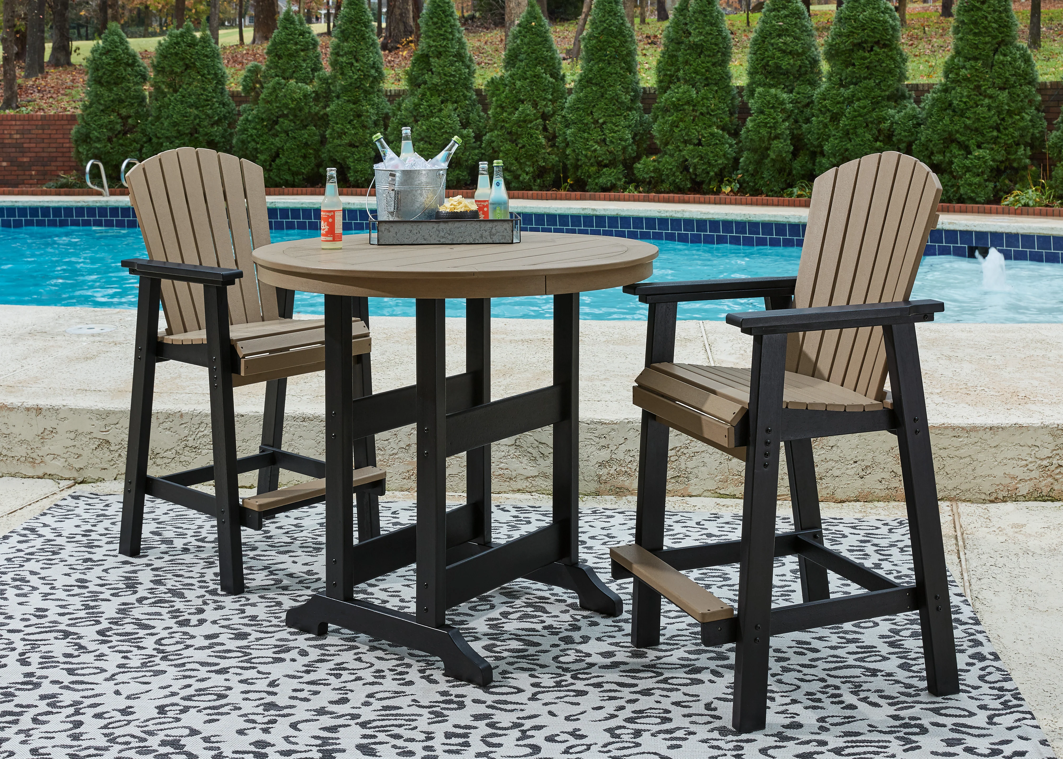 Fairen Trail Round Bar Table With Umb Opt - Image 8