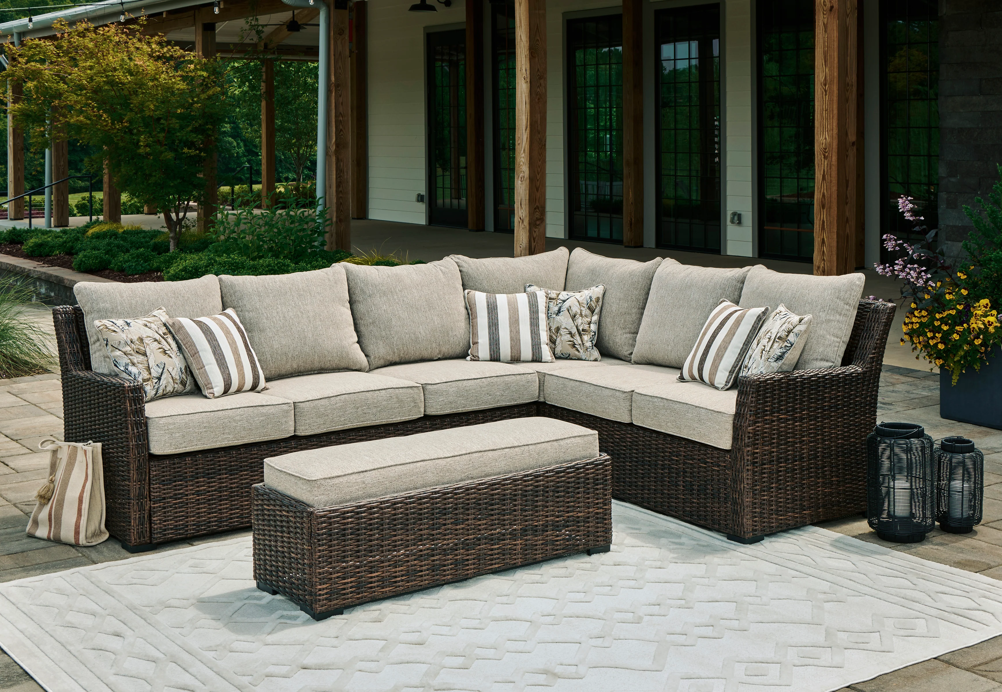 Brook Ranch Outdoor Sectional Sofa Set With Table - Image 10
