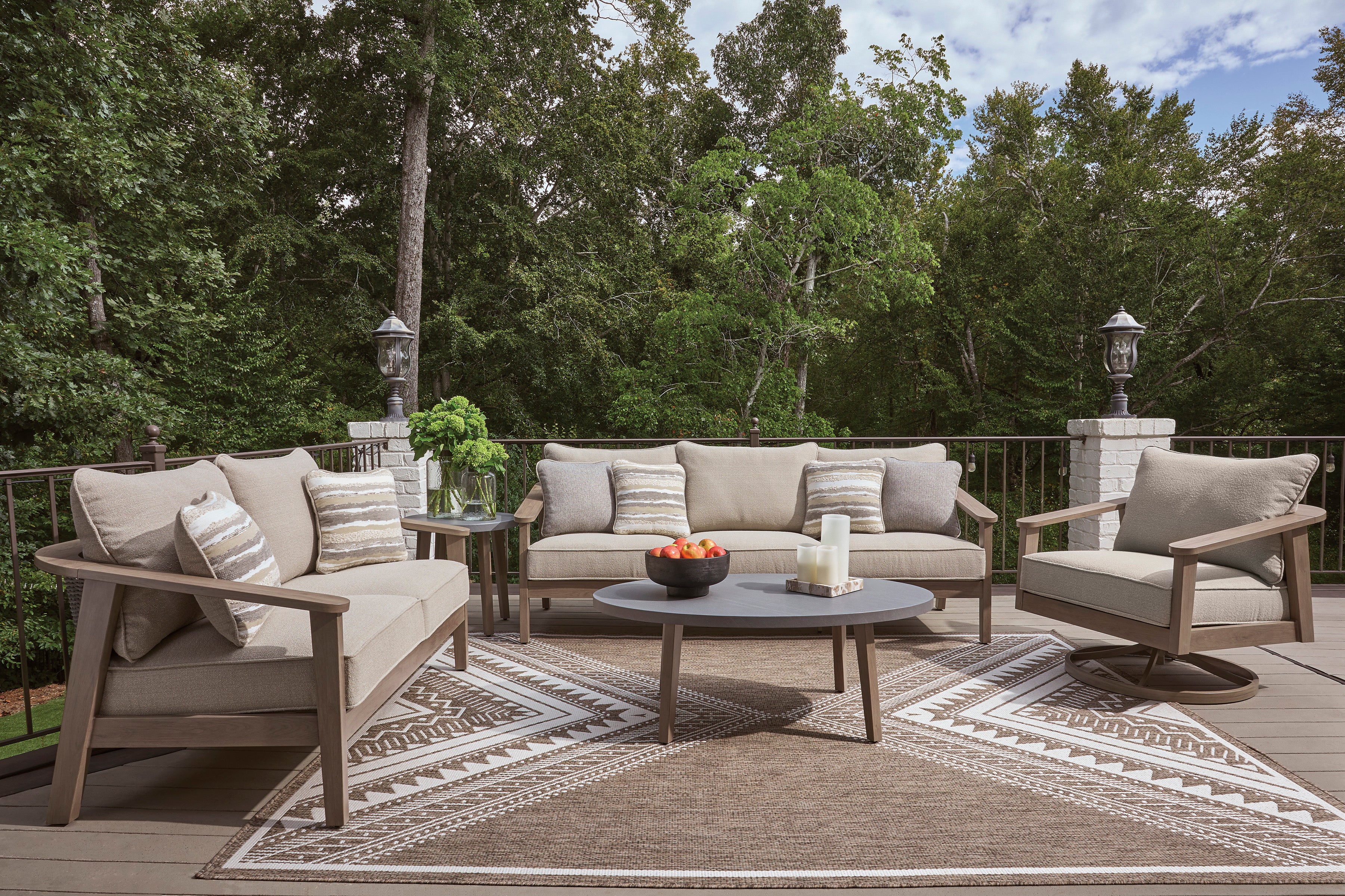 Francis Beach Round End Table - Image 3