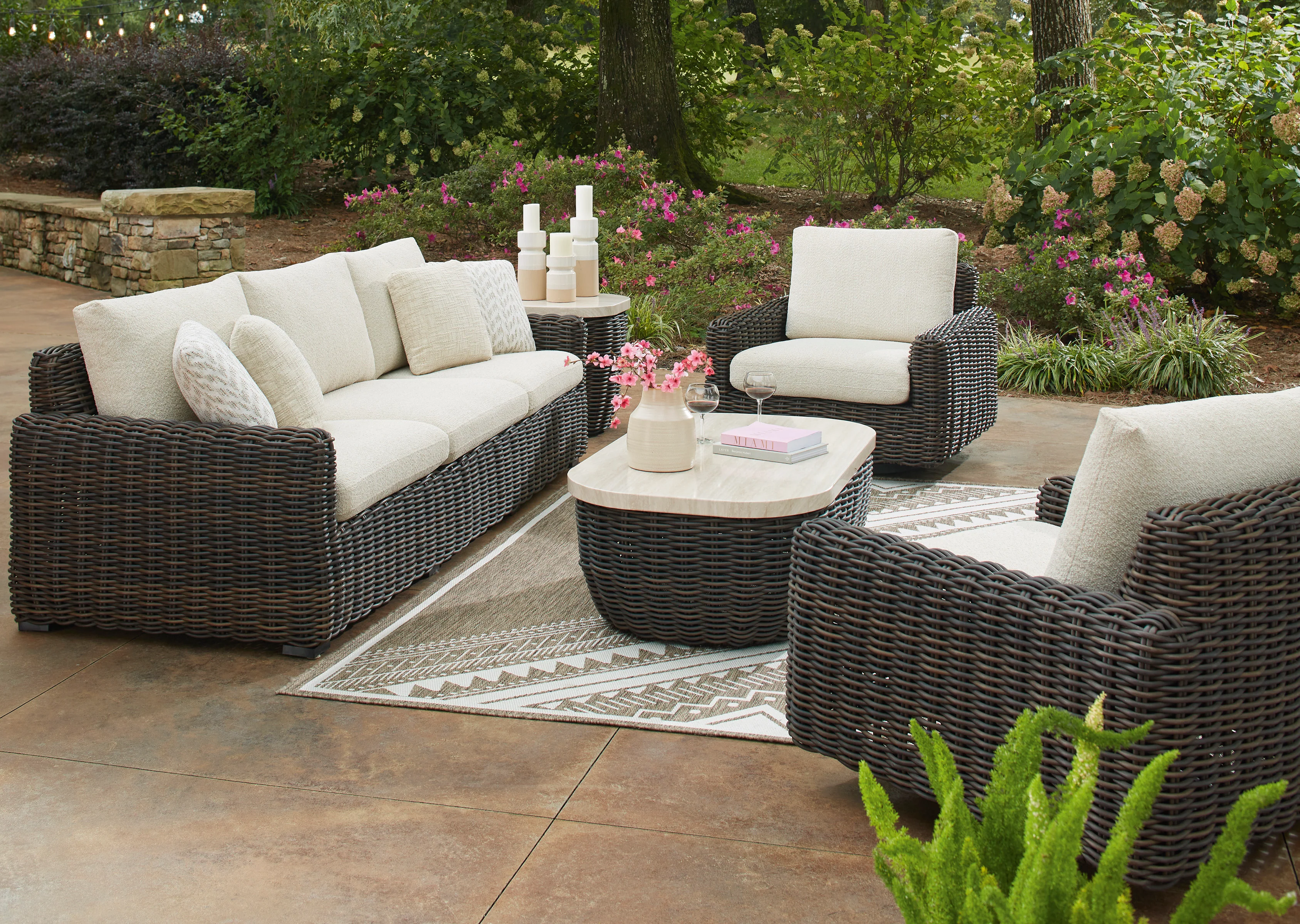 Kimora Swivel Glider Lounge With Cushion - Image 7