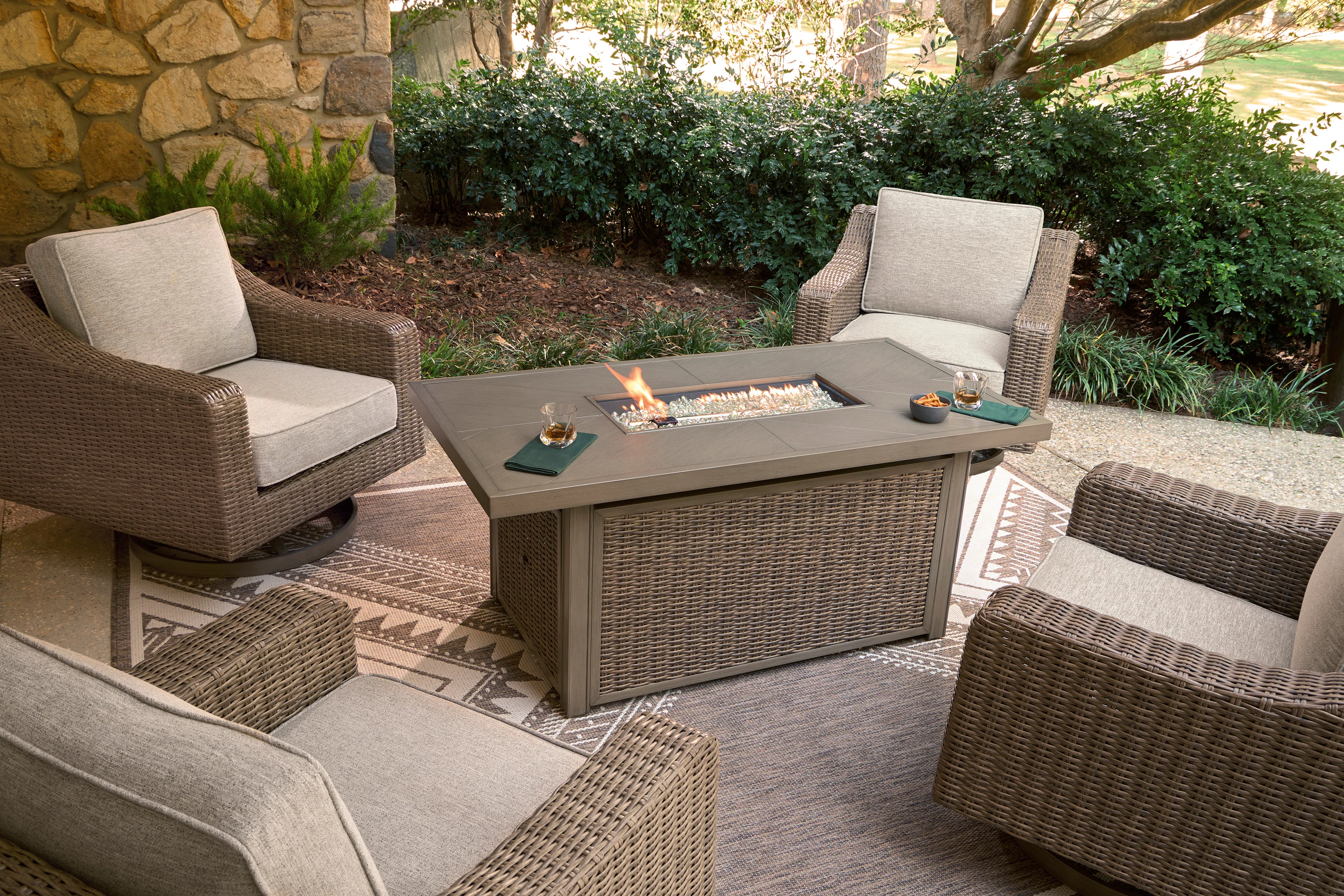 Revare Beach Rectangular Fire Pit Table - Image 8